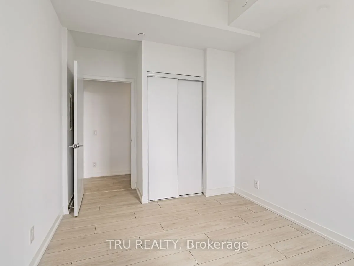 270 Dufferin Street, #LPH12
