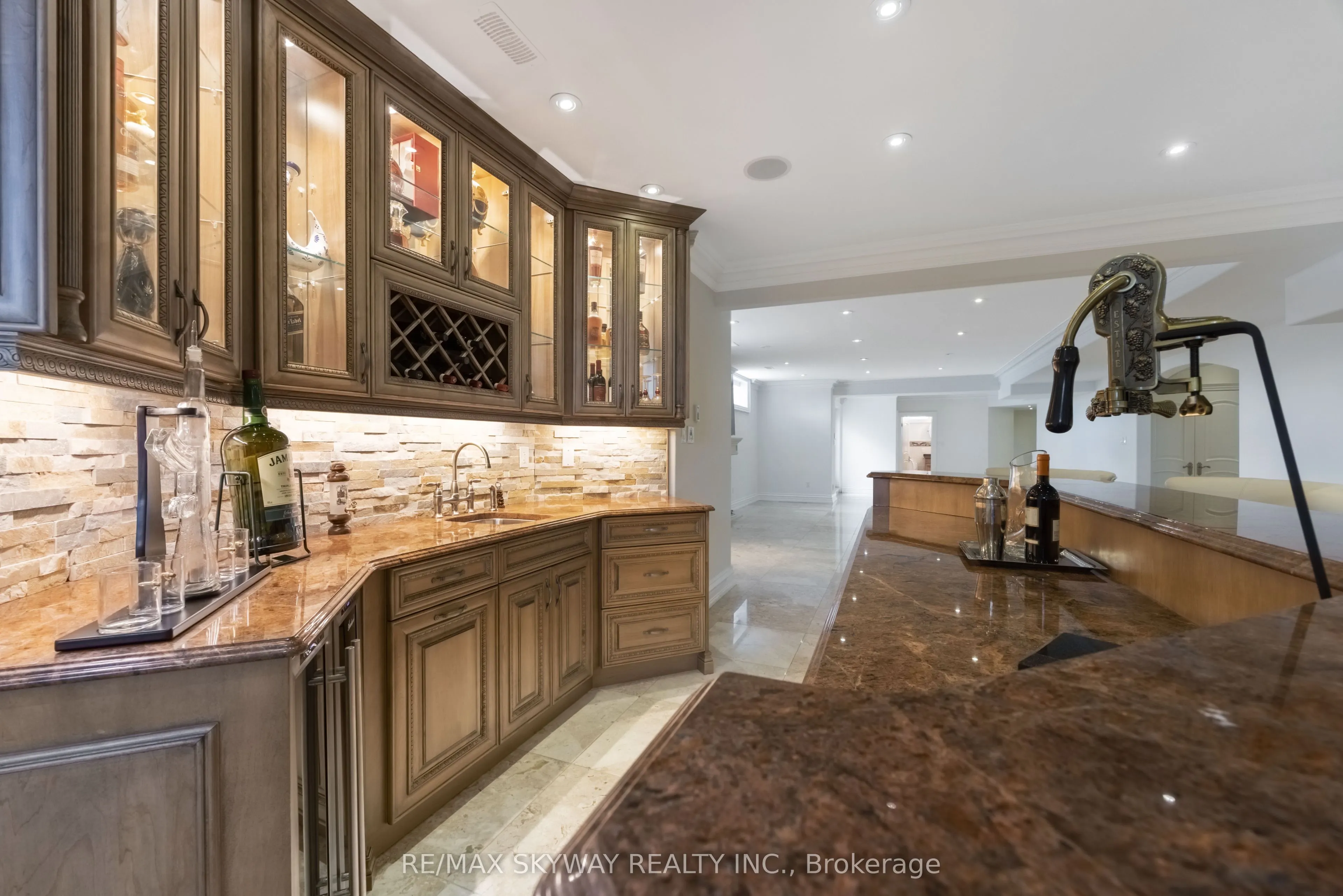 25 Everglade Drive