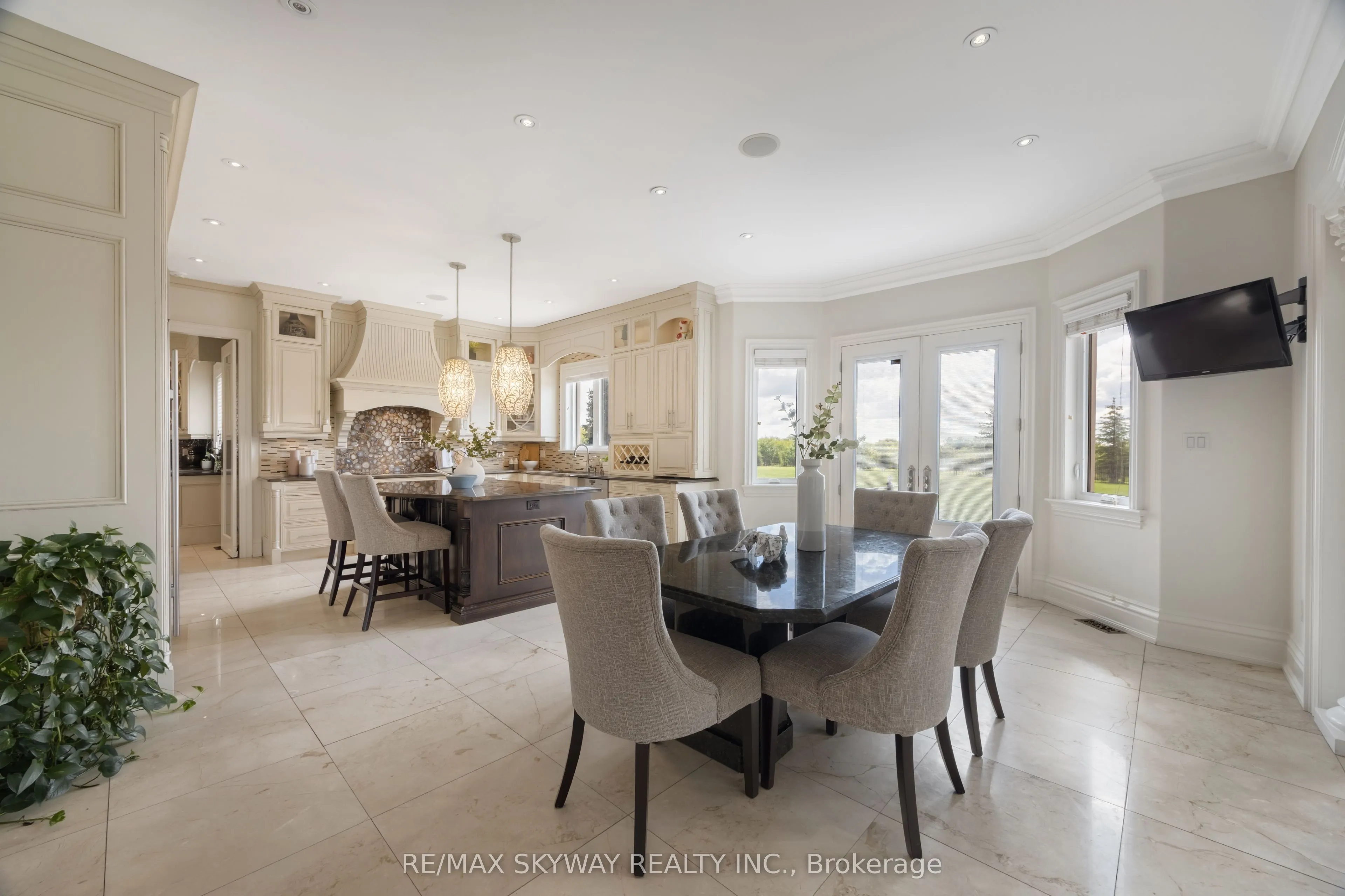 25 Everglade Drive