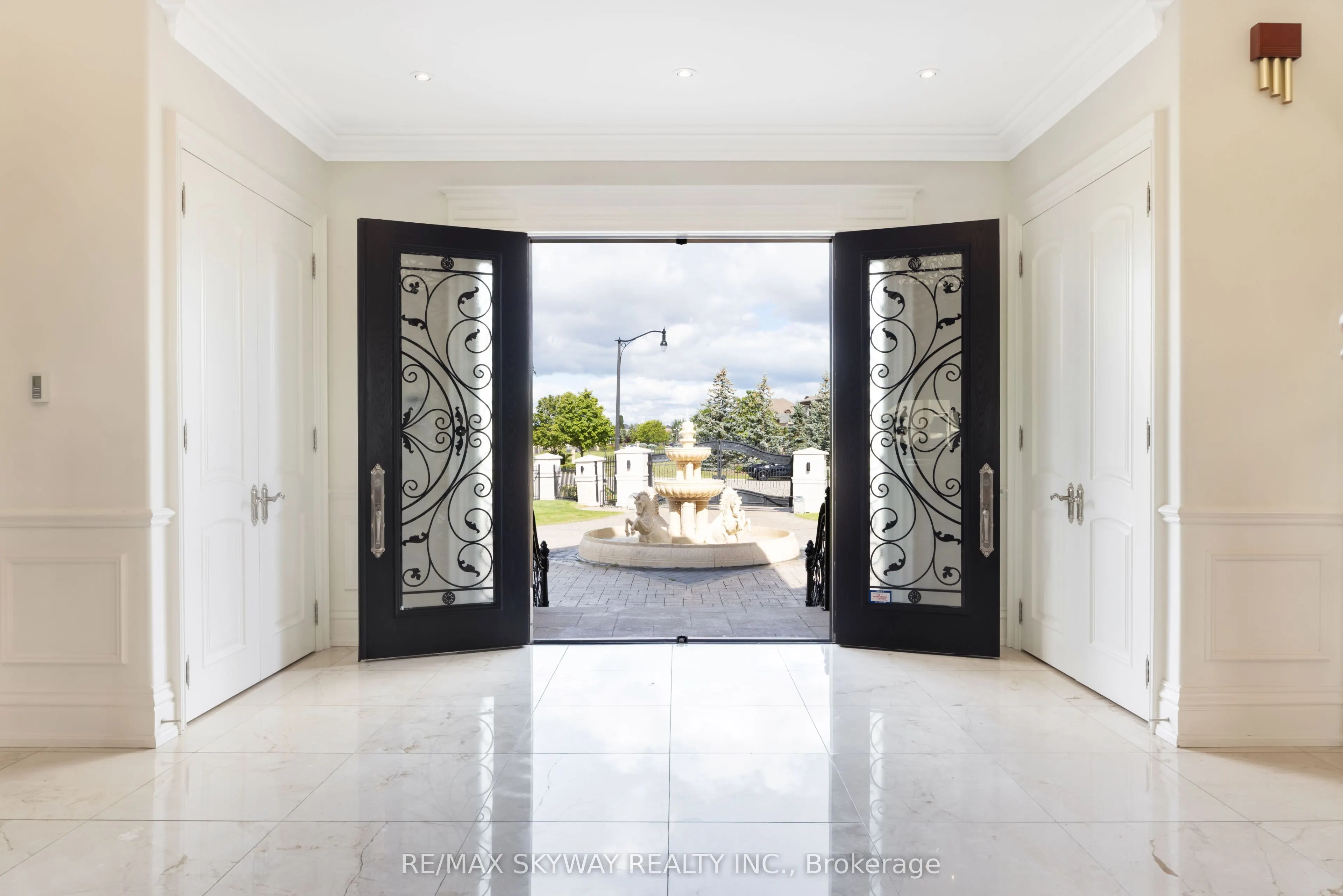 25 Everglade Drive