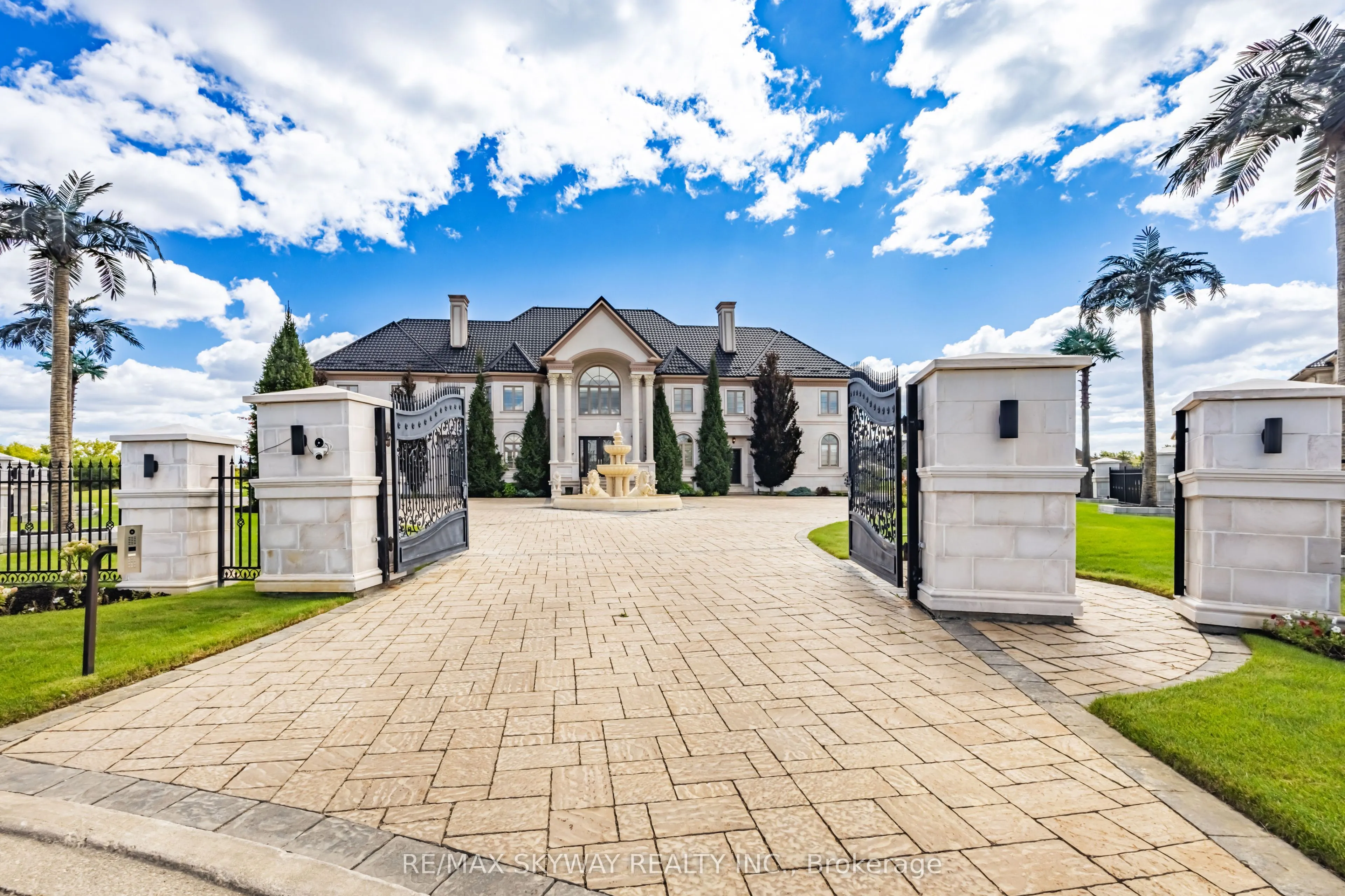 25 Everglade Drive