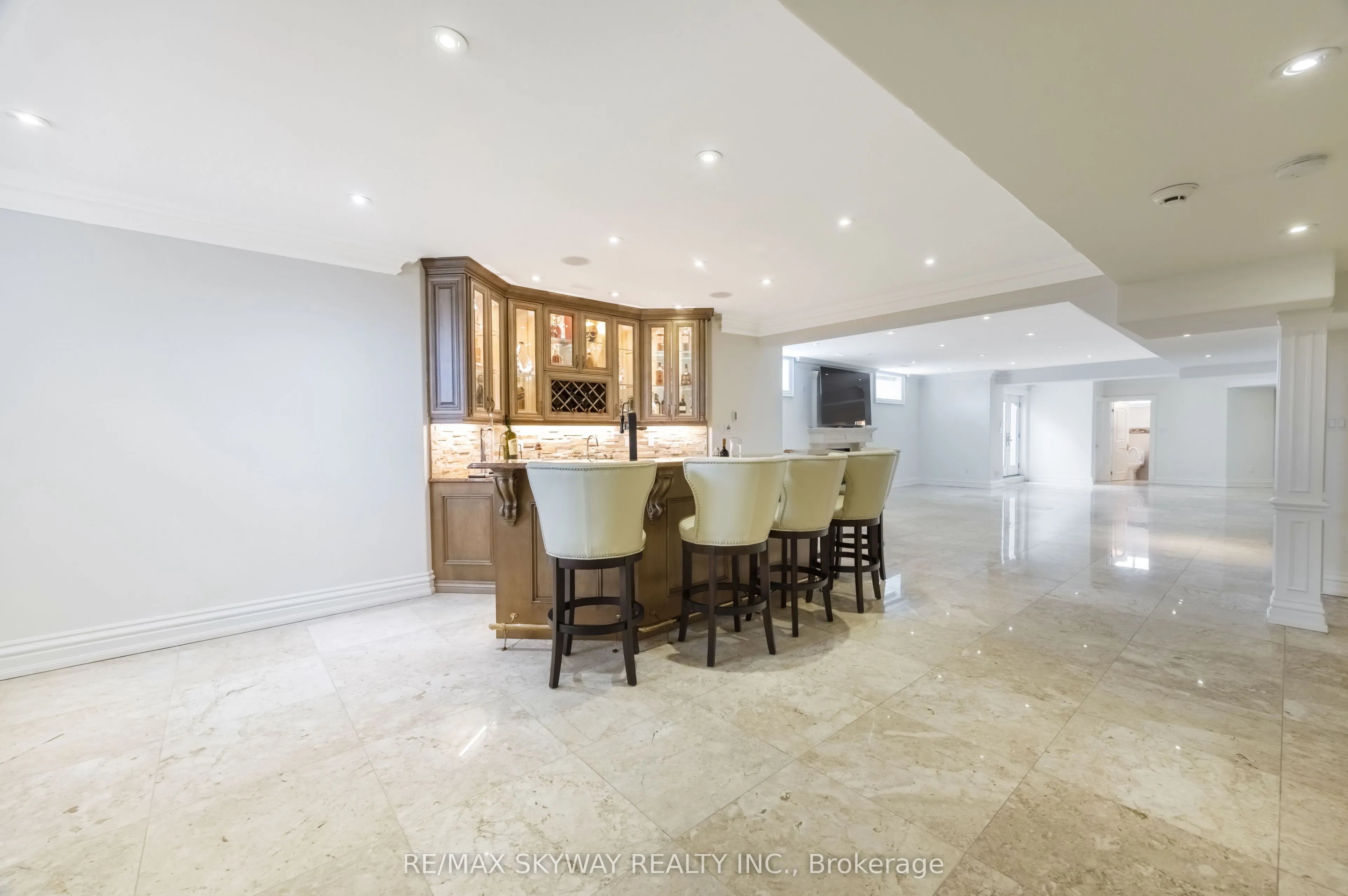 25 Everglade Drive