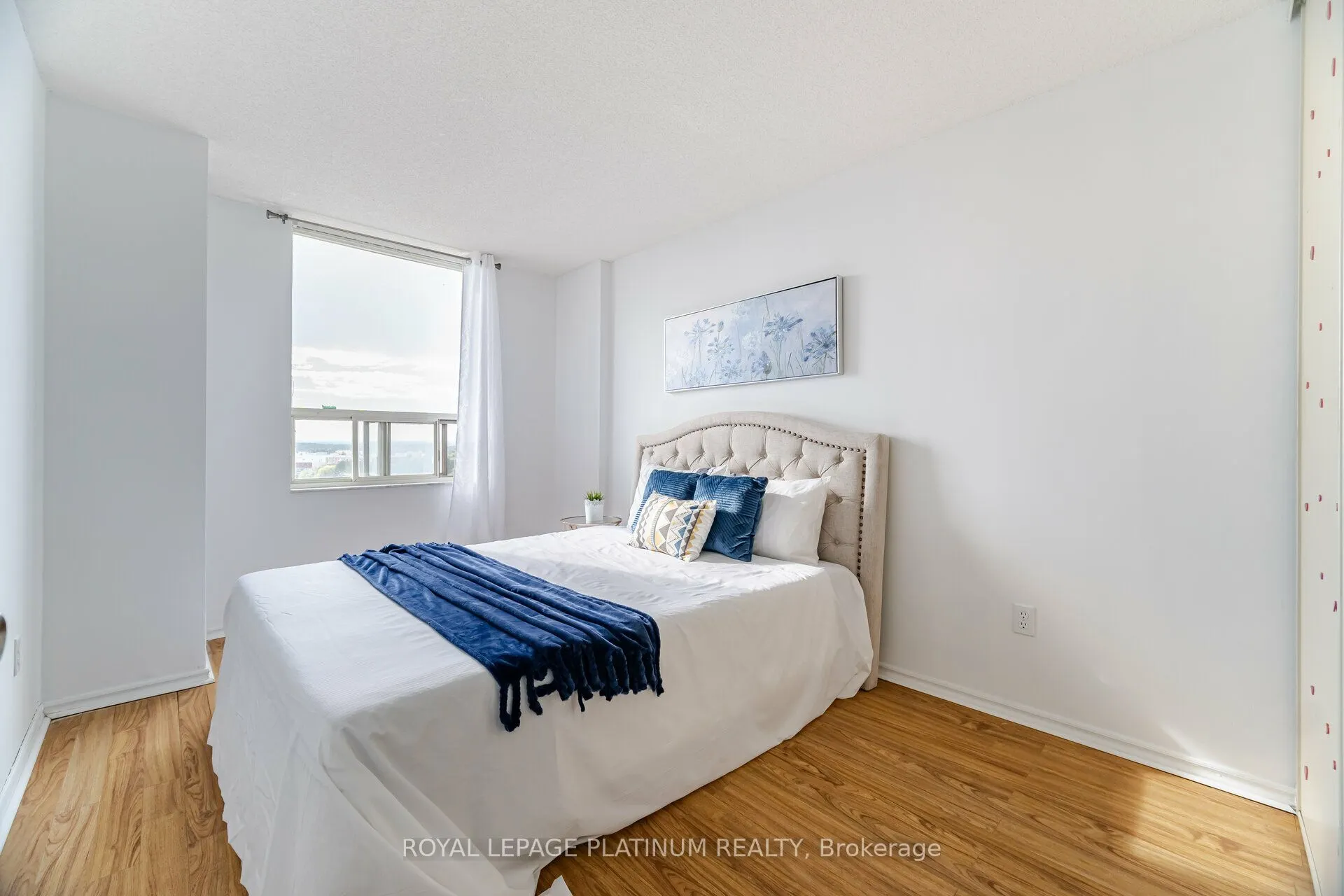 30 Malta Avenue, #1005