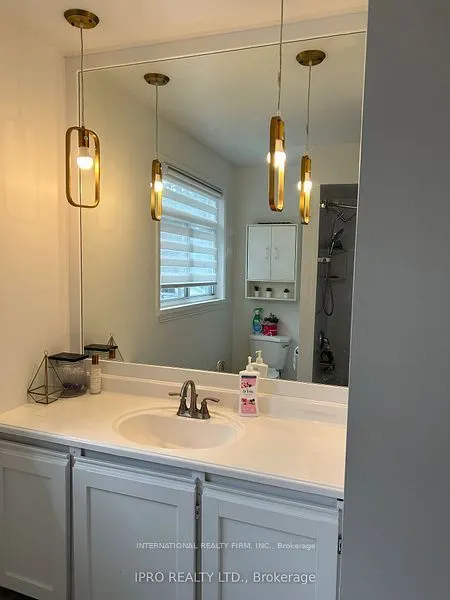 52 Vodden Court, #52