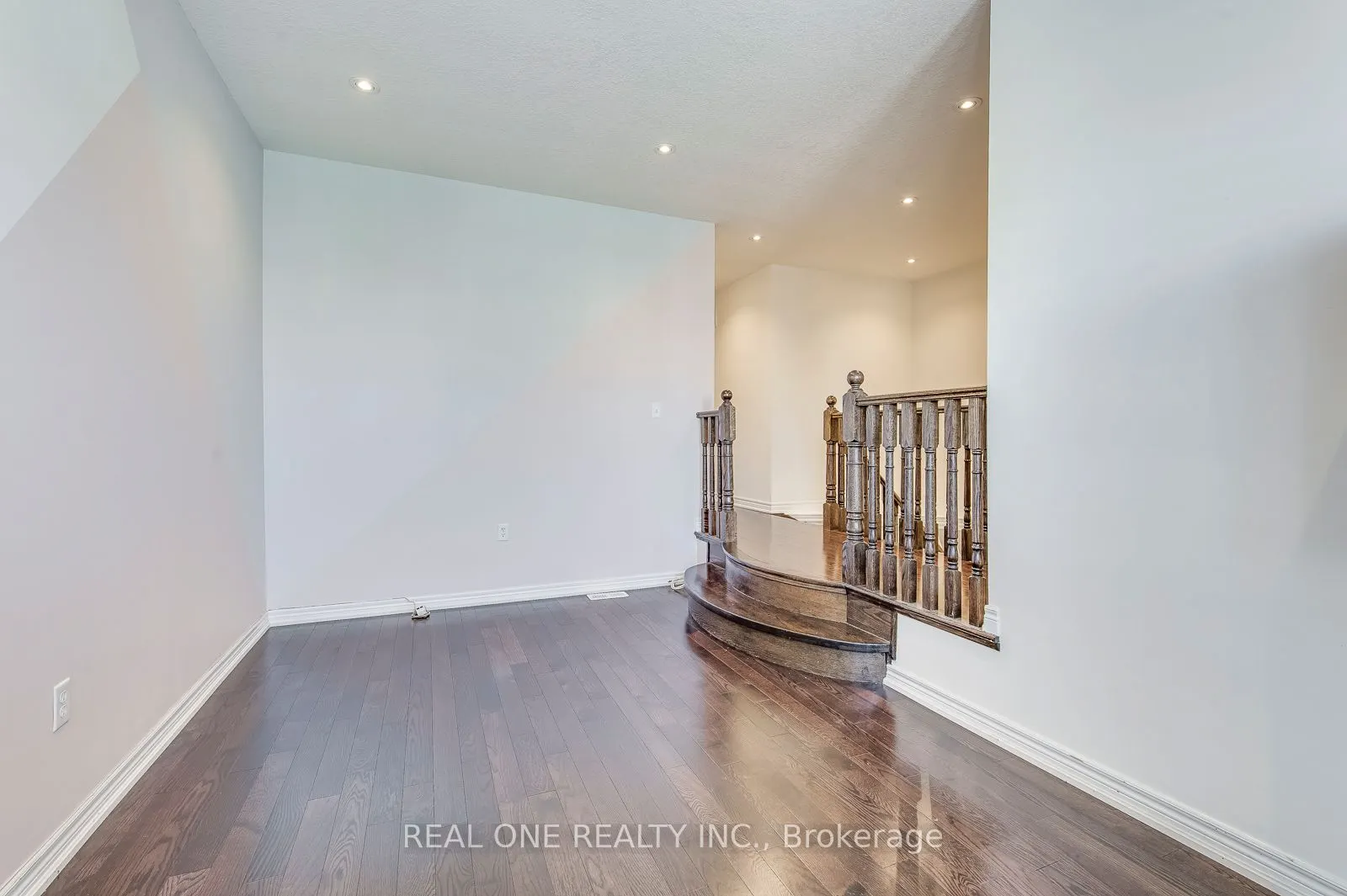 1275 Craigleith Road