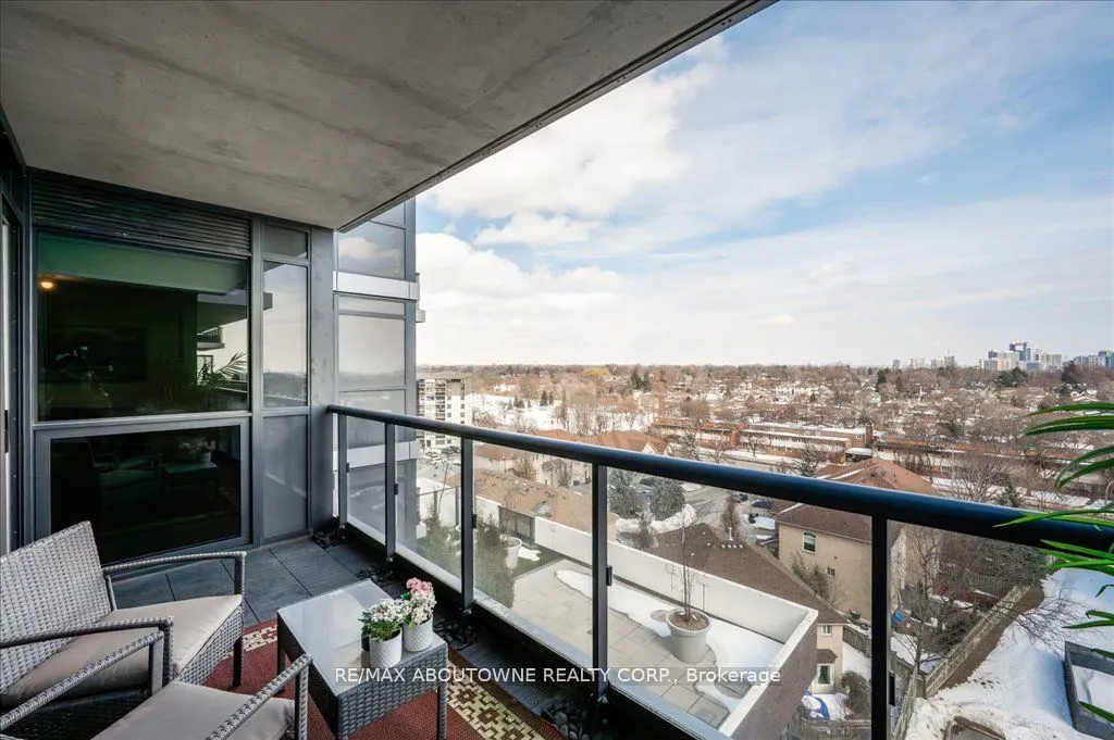 26 Gibbs Road, #926