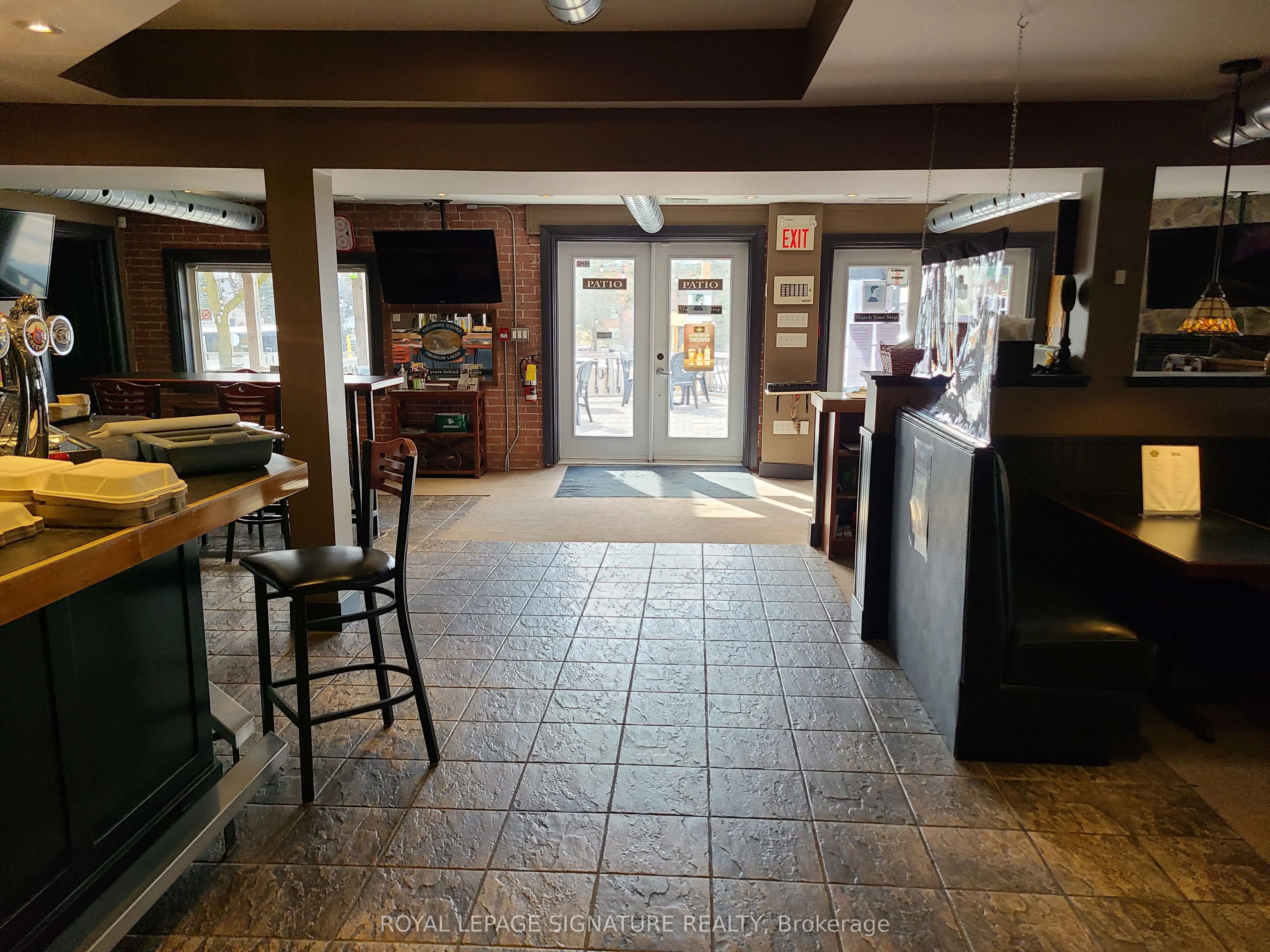 25 Mill Street, #2B