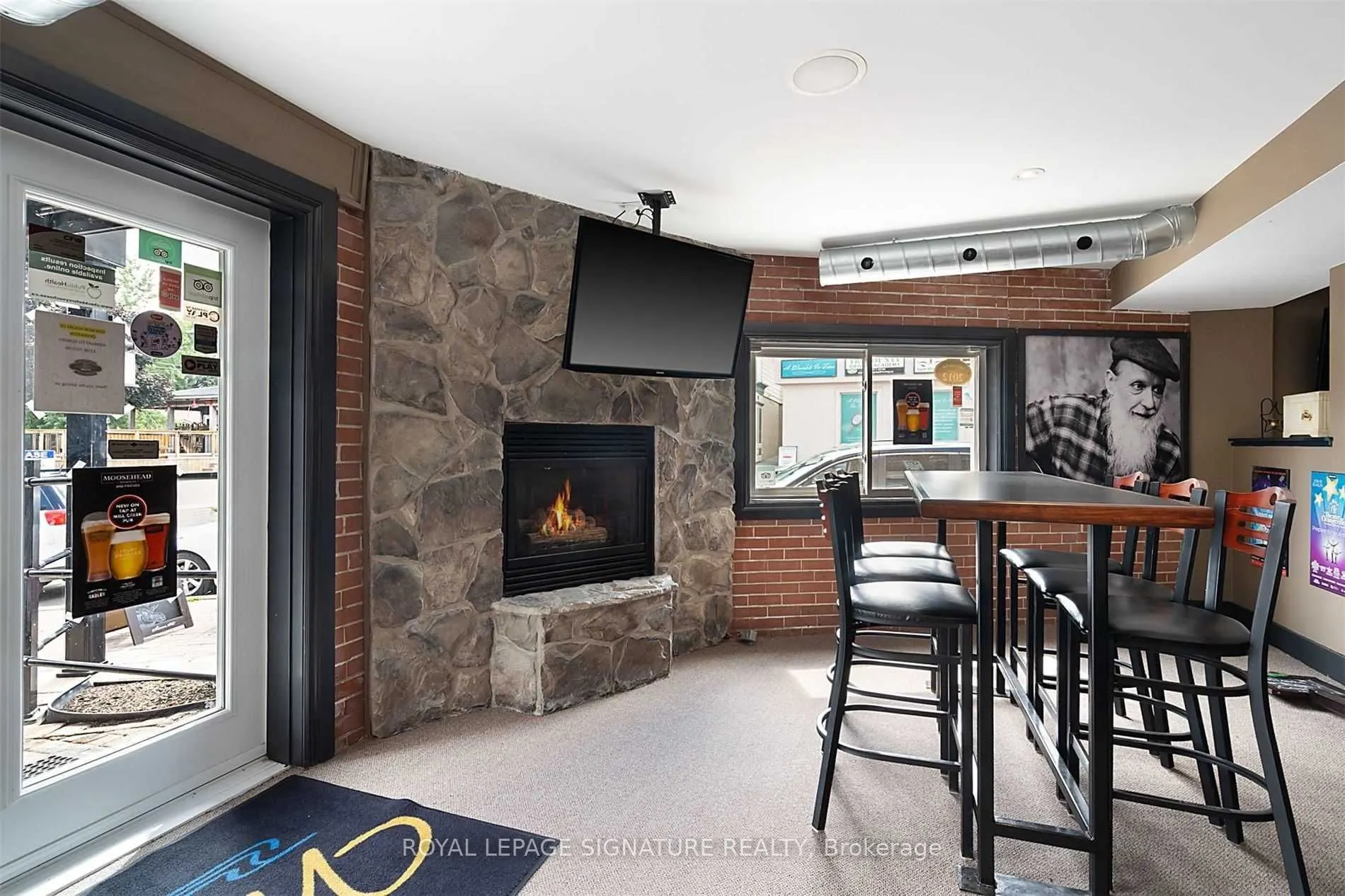 25 Mill Street, #2B