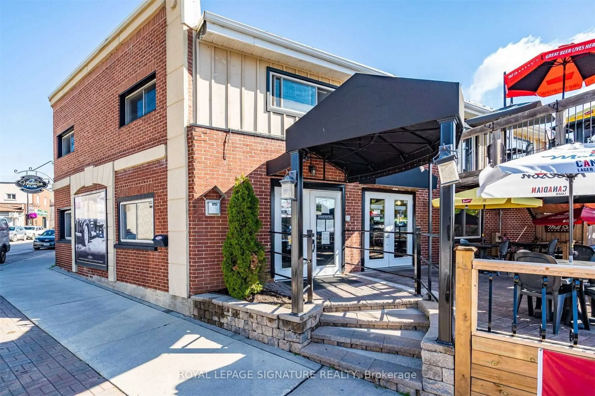 25 Mill Street, #2B