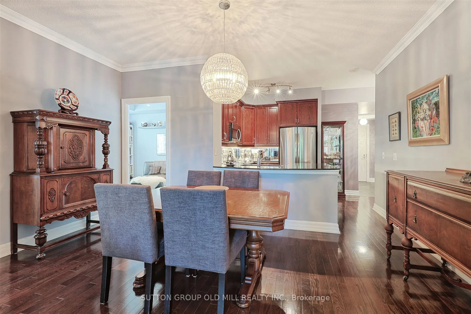 2087 Lake Shore Boulevard W, #305