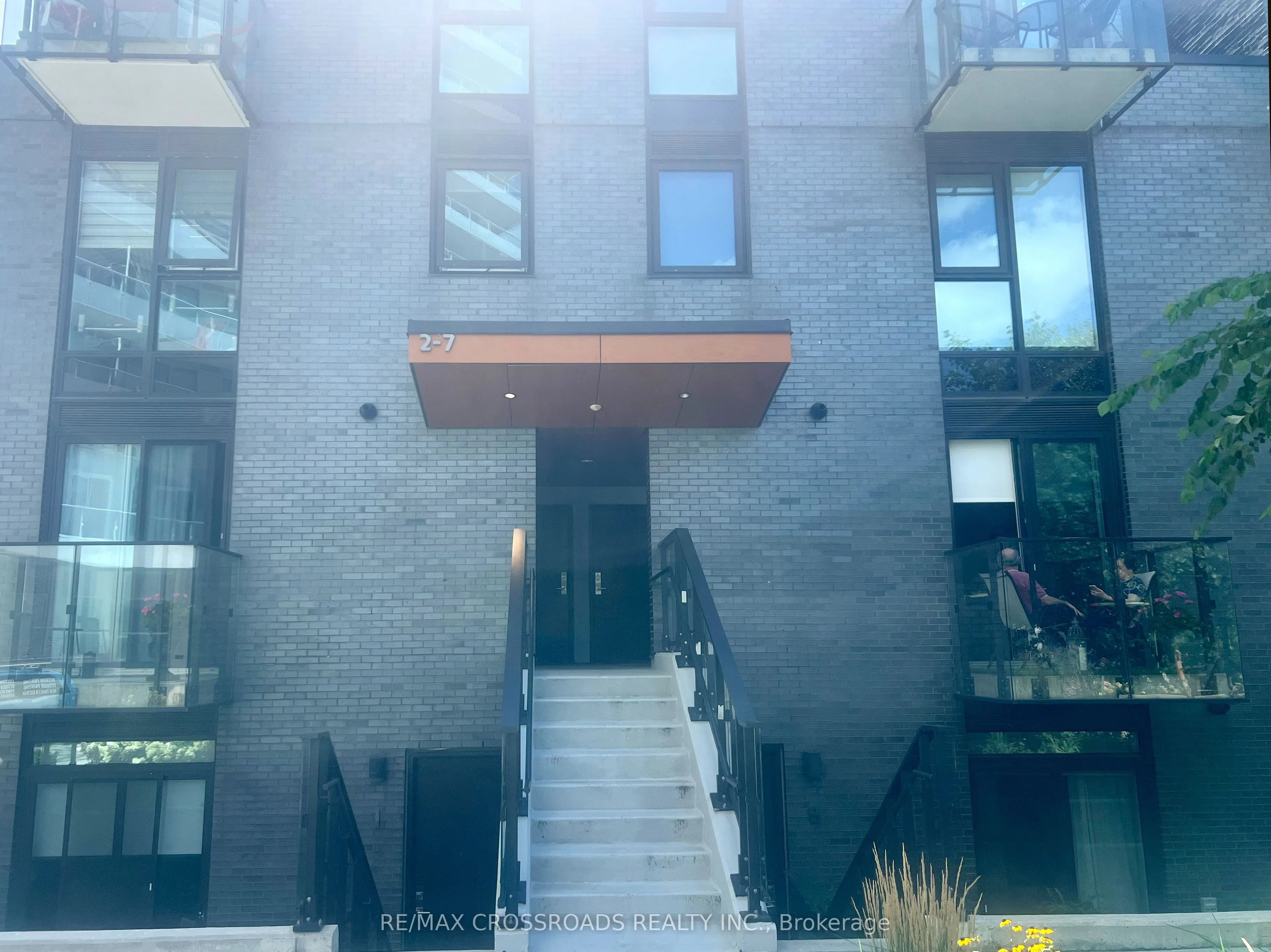 15 Brin Drive, #7