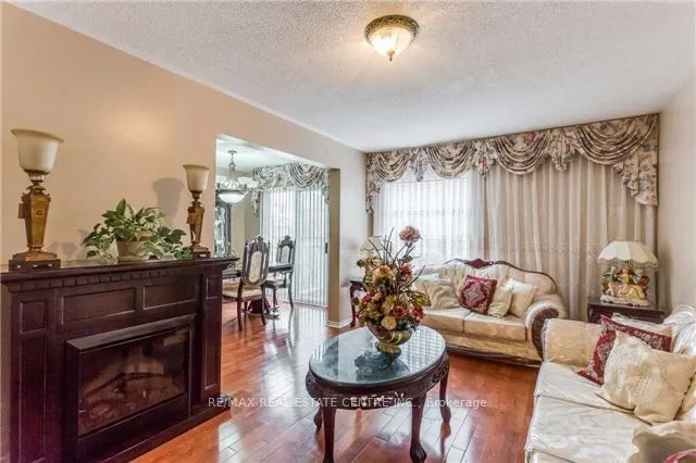 22 Matterdale (Upper) Avenue