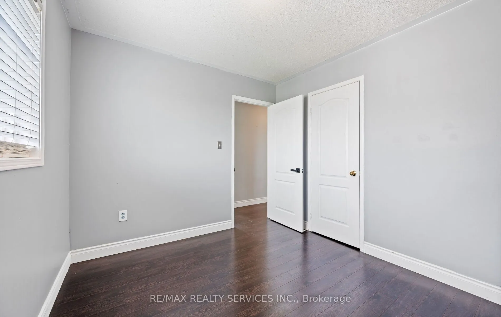 74 Earl Grey Crescent