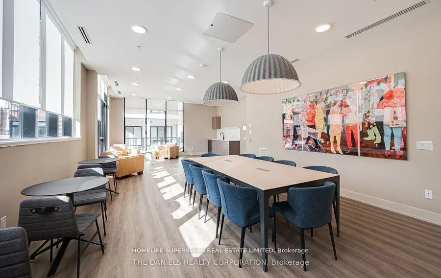 160 Canon Jackson Drive E, #607