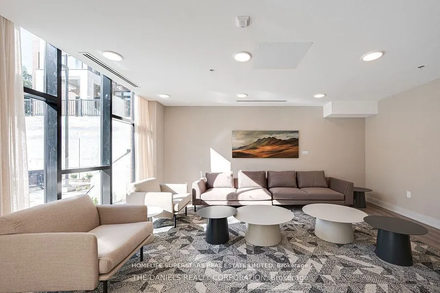 160 Canon Jackson Drive E, #607