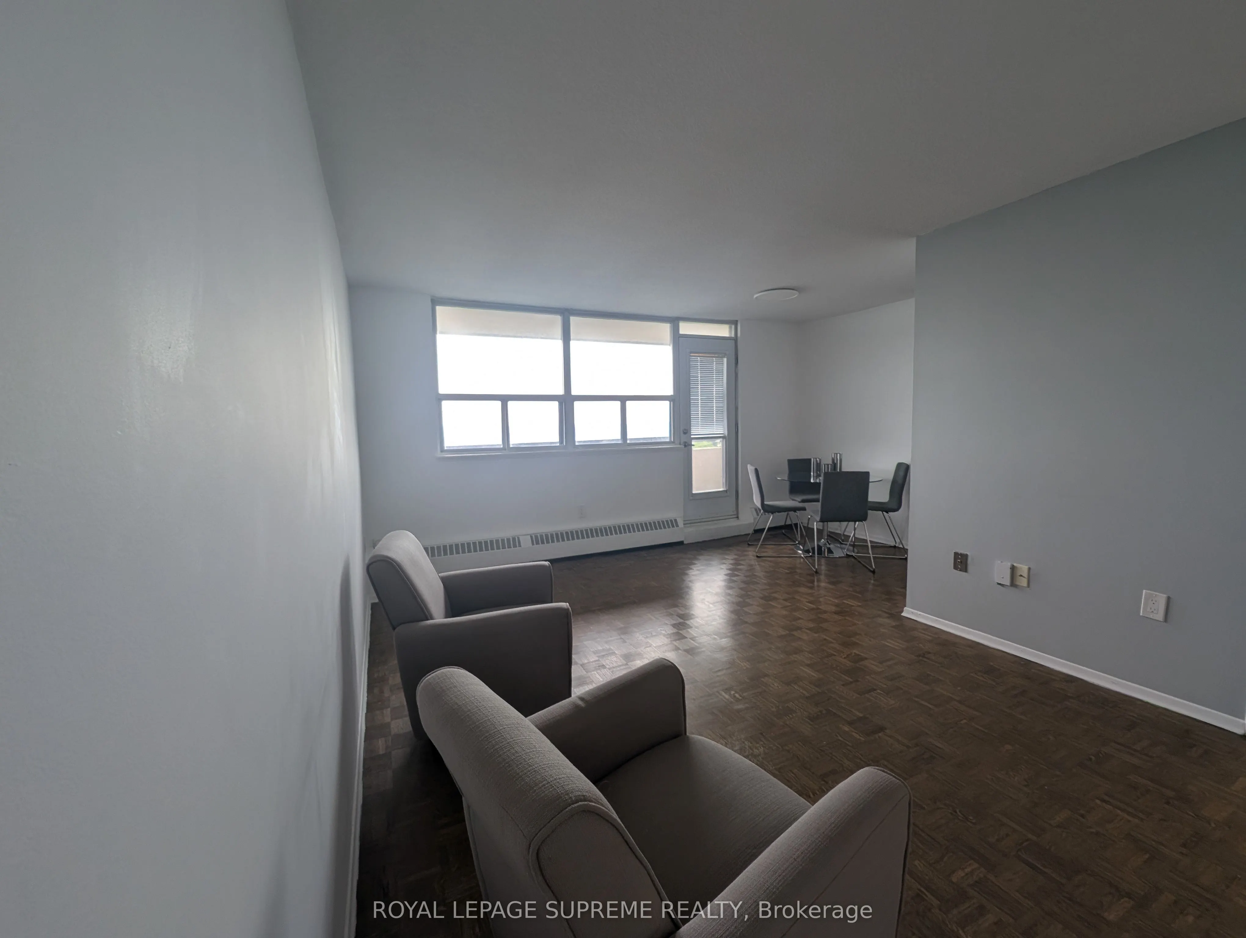 541 Blackthorn Avenue, #1514