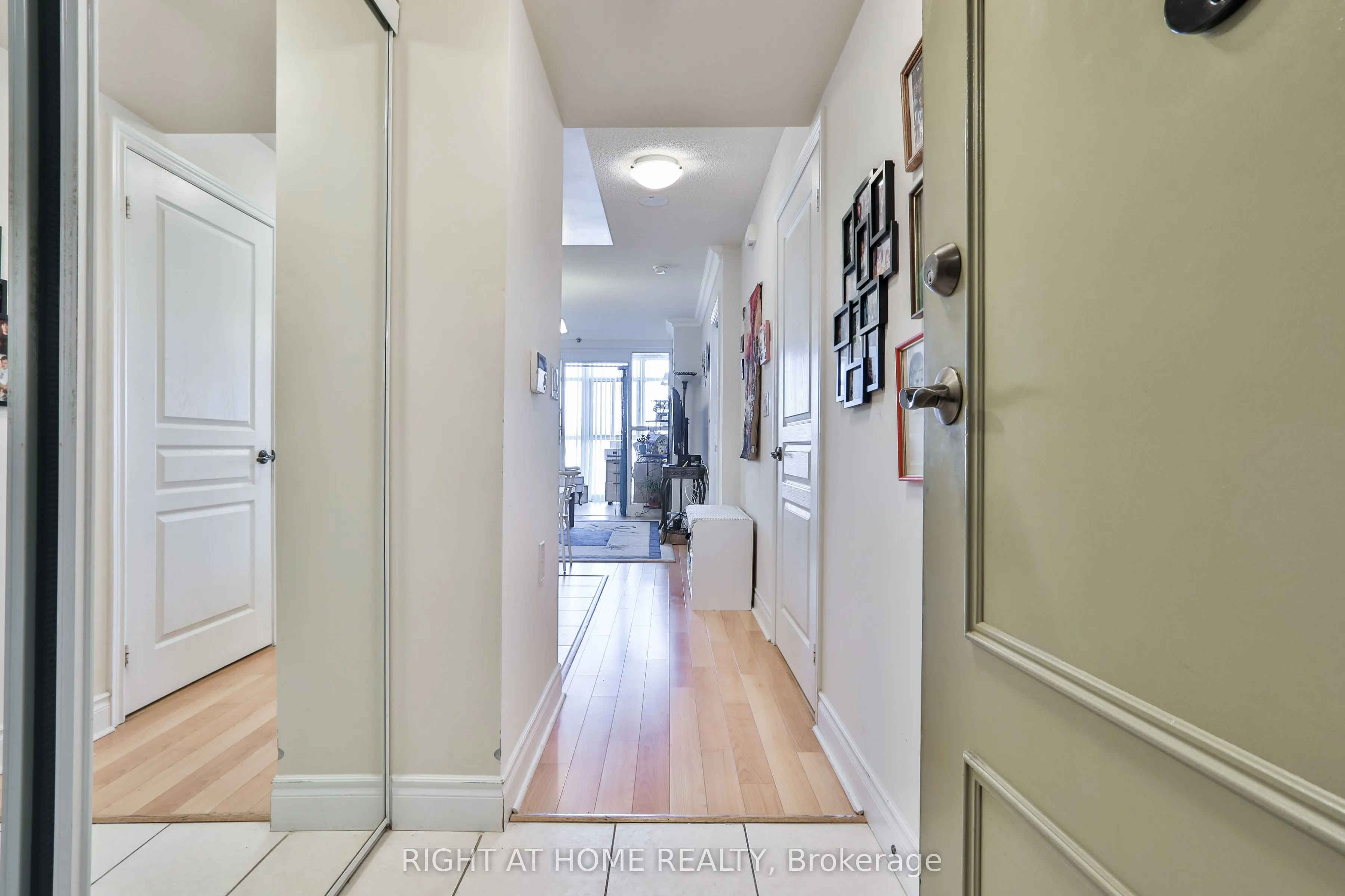 3 Marine Parade Drive, #707