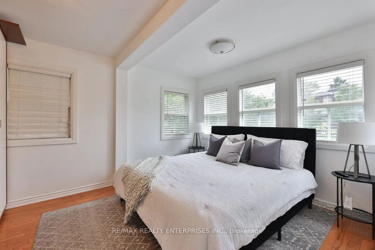 708 Montbeck Crescent