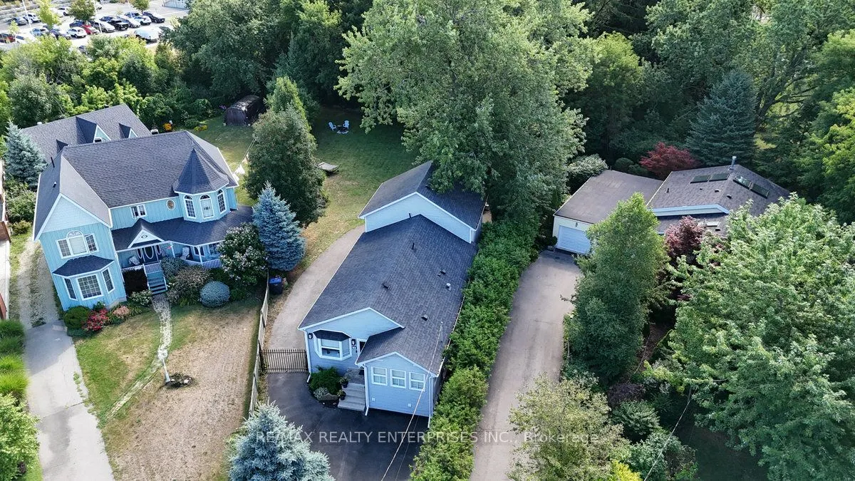 708 Montbeck Crescent