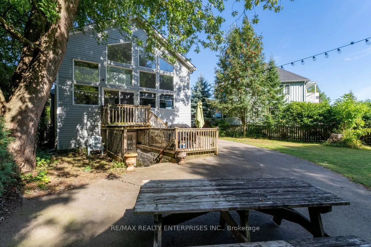 708 Montbeck Crescent