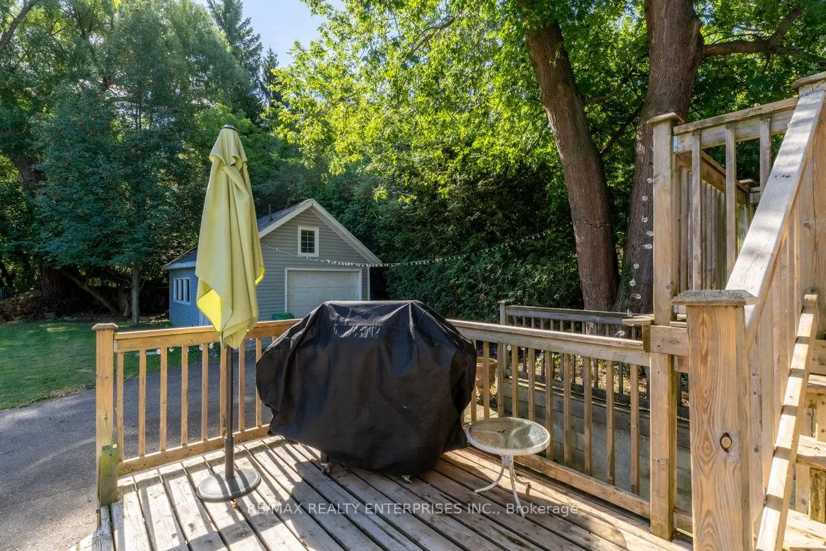708 Montbeck Crescent