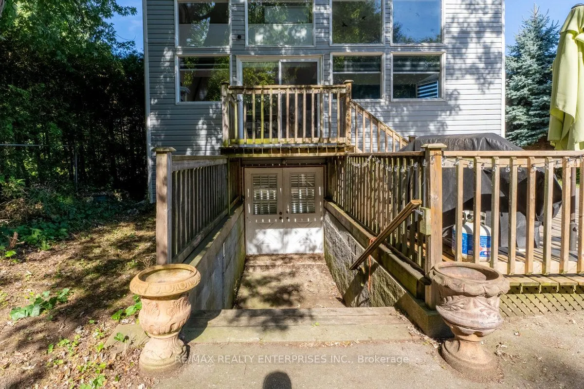 708 Montbeck Crescent