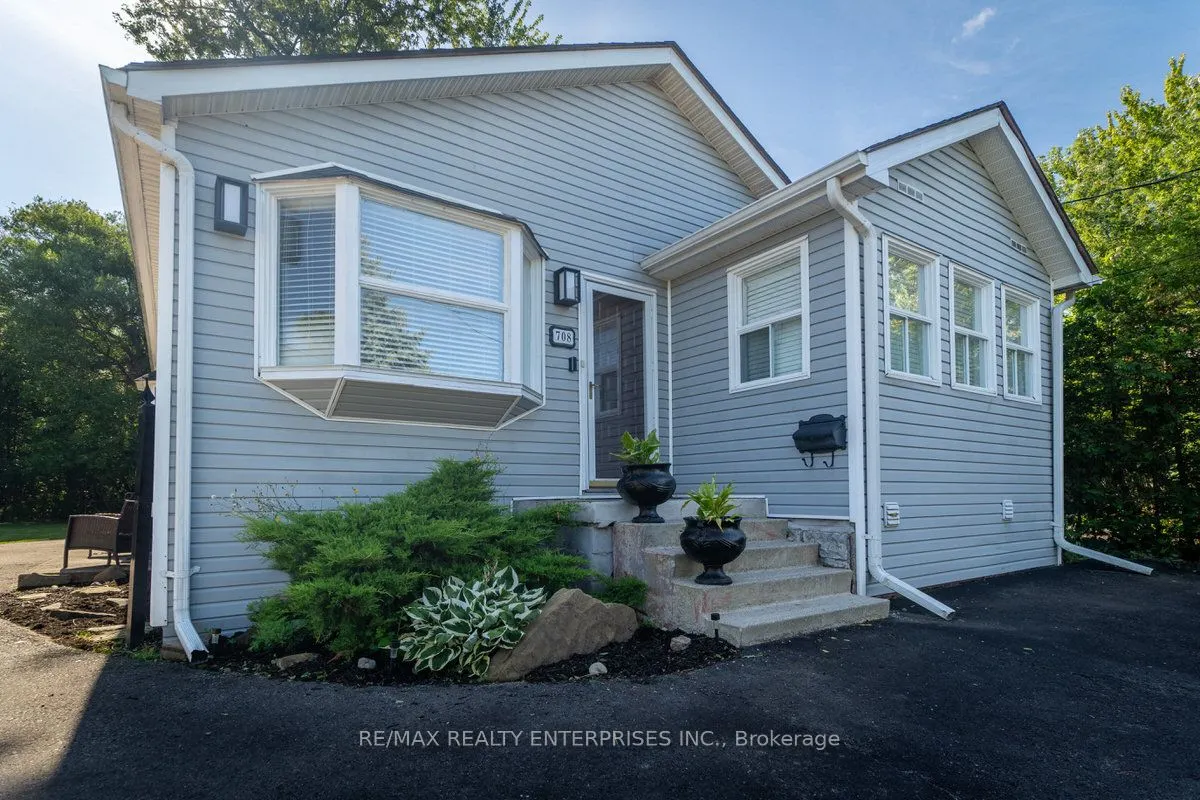 708 Montbeck Crescent