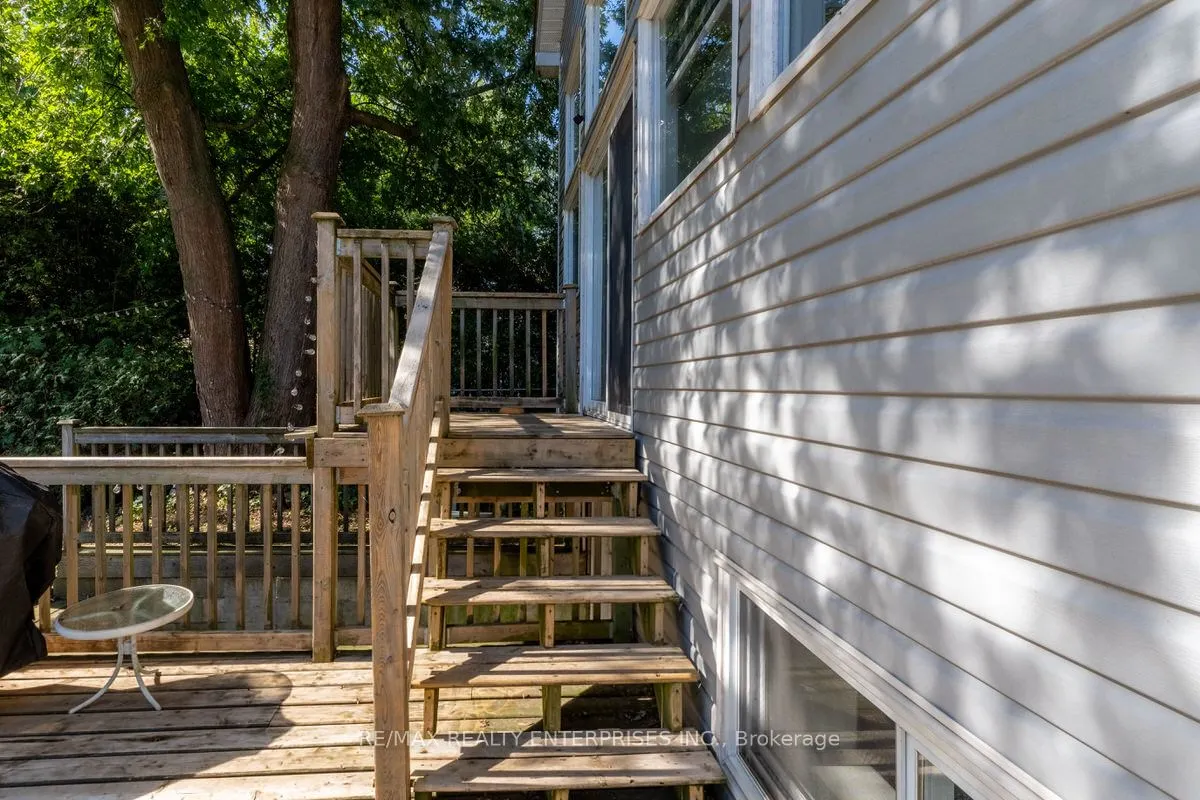 708 Montbeck Crescent