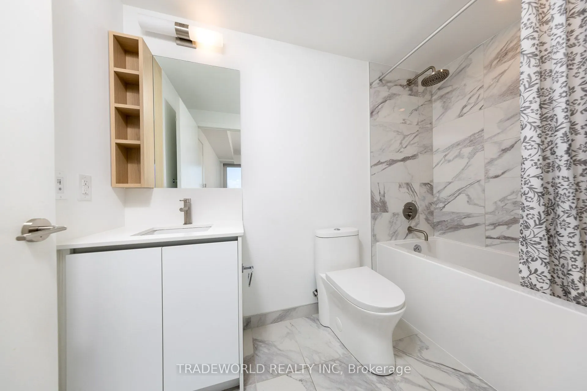 1100 Sheppard Avenue W, #826