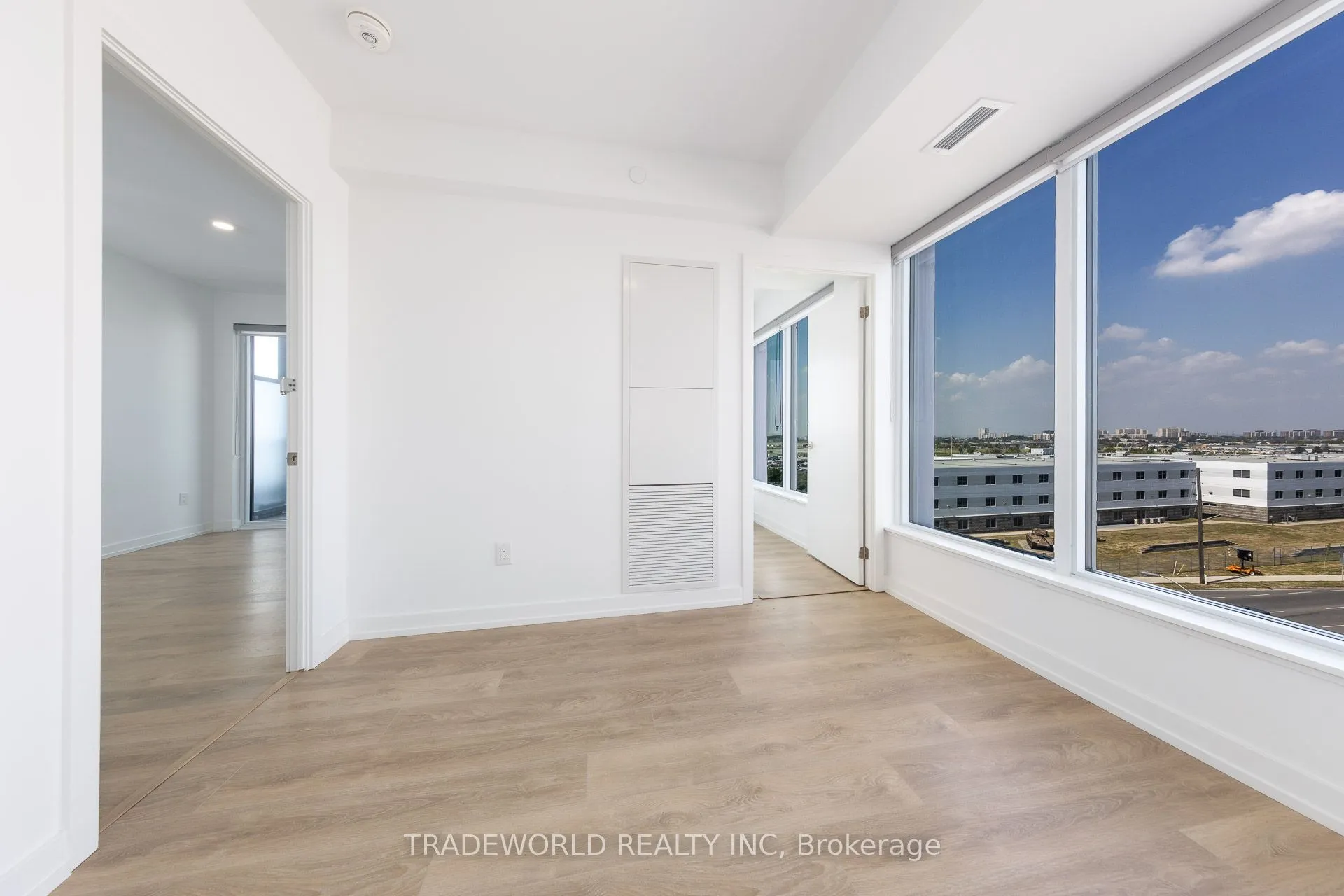 1100 Sheppard Avenue W, #826