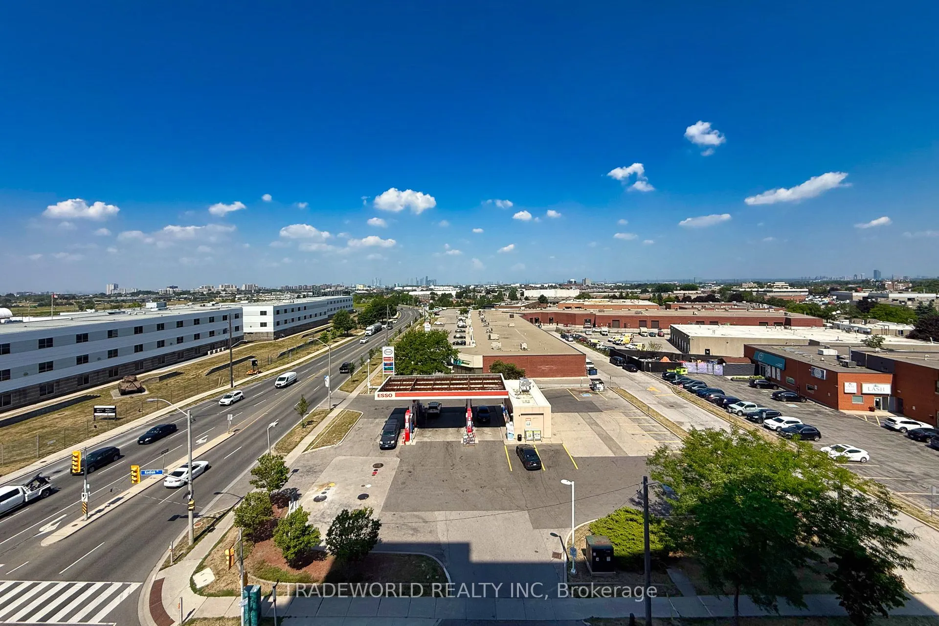 1100 Sheppard Avenue W, #826