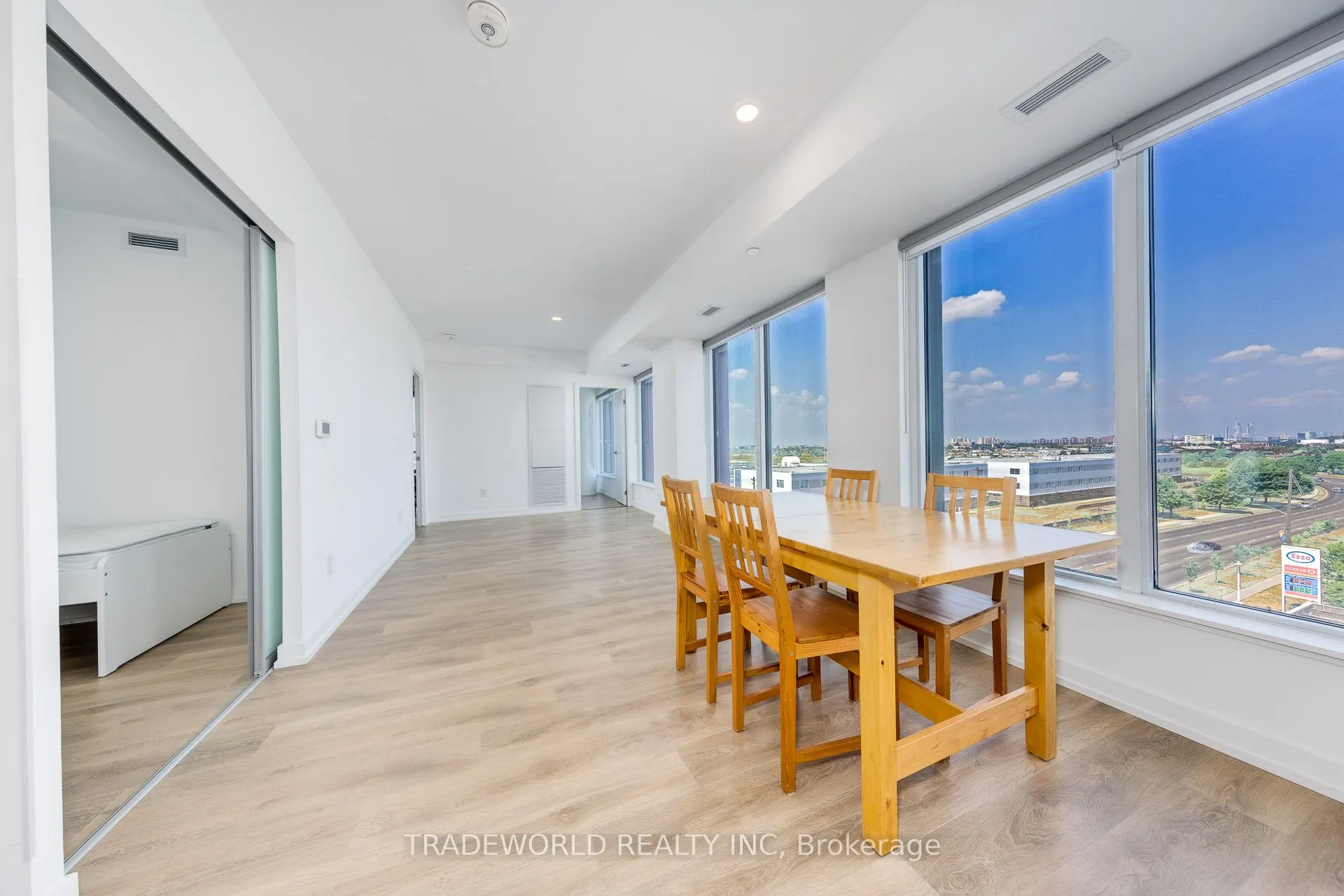 1100 Sheppard Avenue W, #826