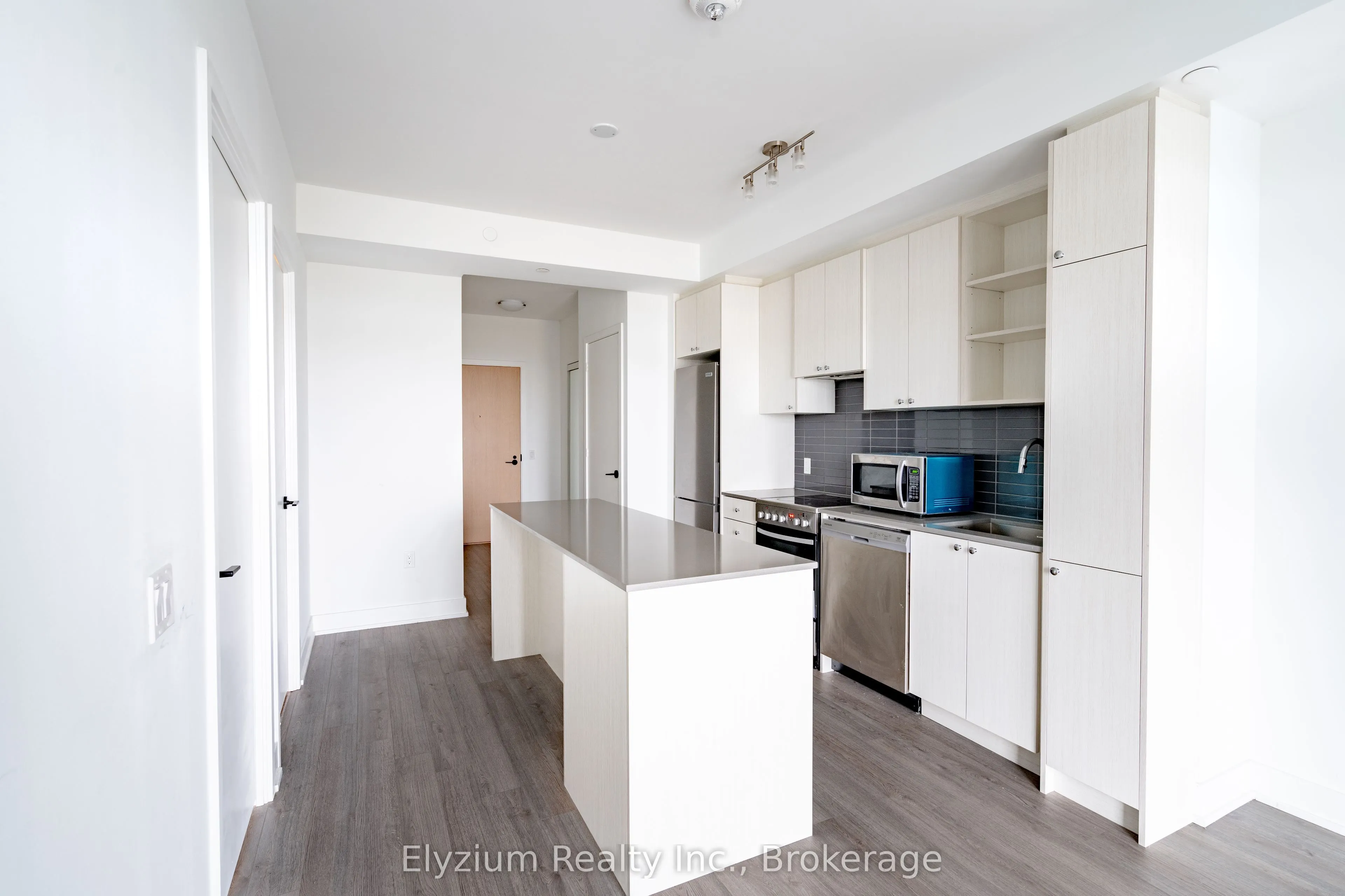50 George Butchart Drive, #820