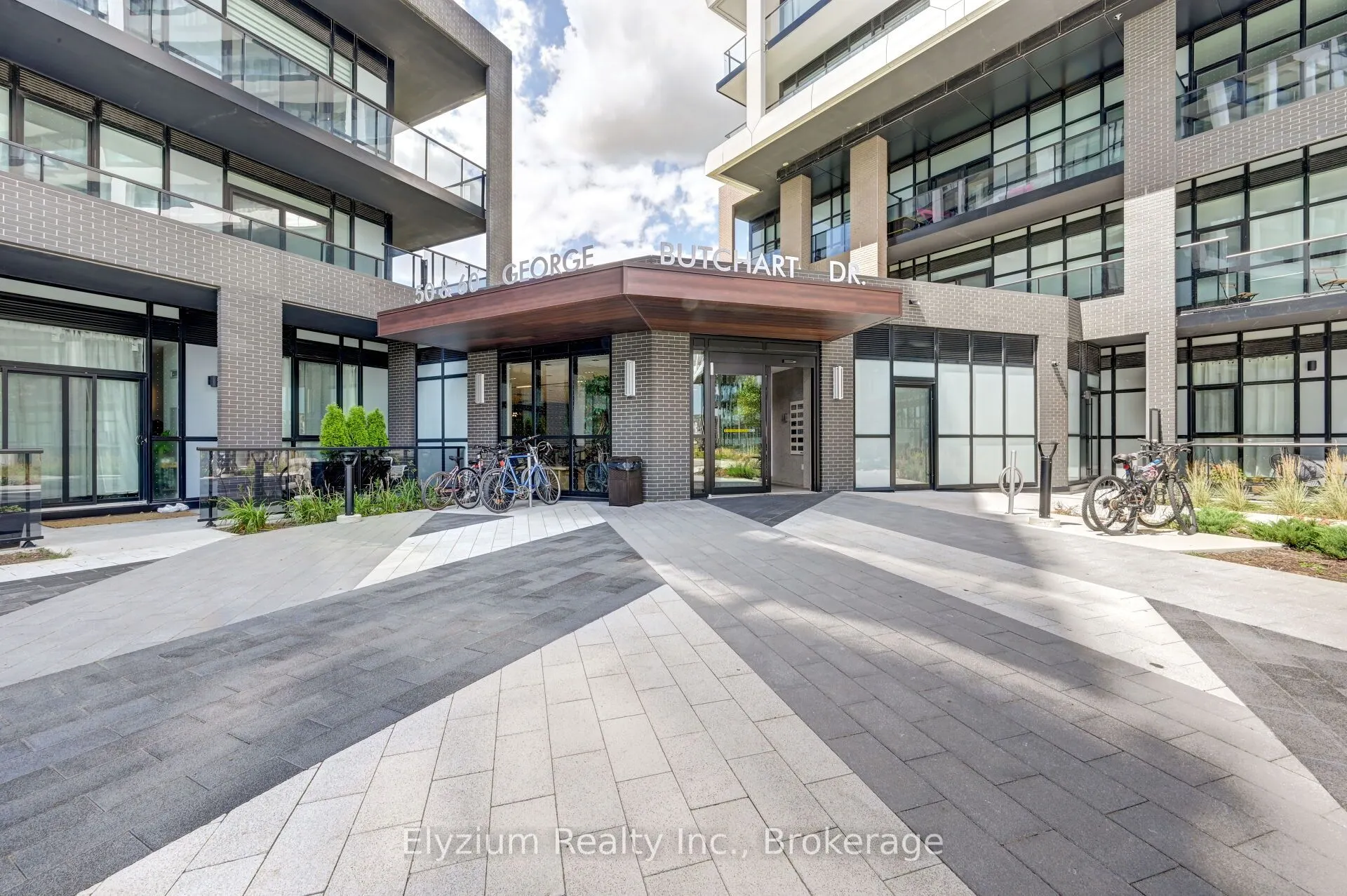 50 George Butchart Drive, #820