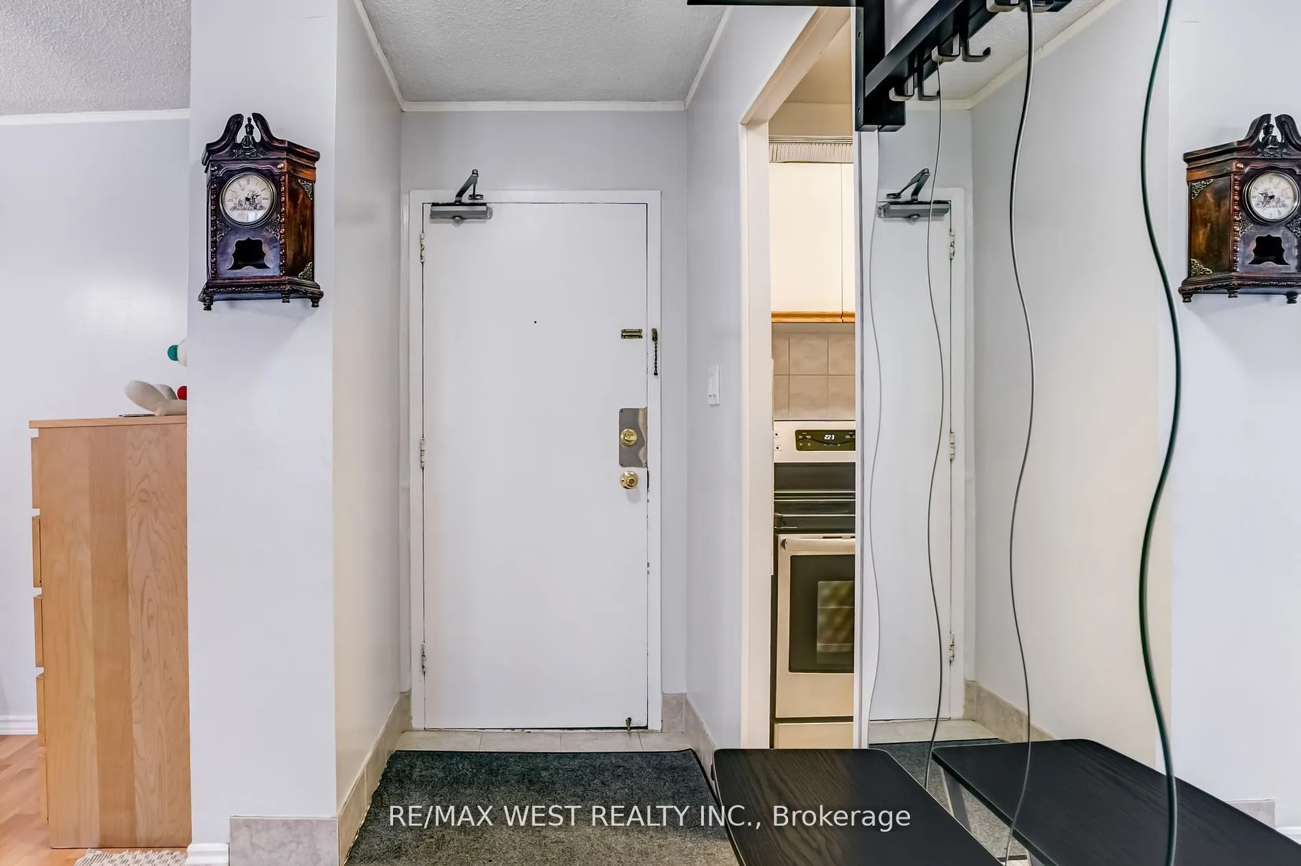 340 Dixon Road, #209