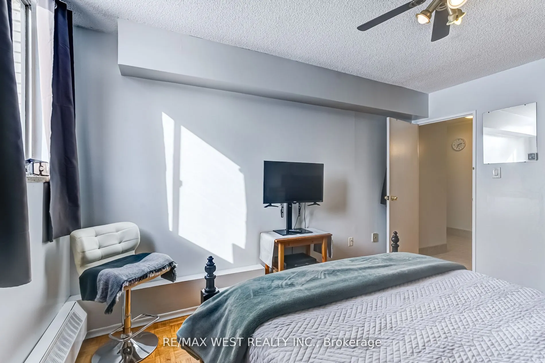 340 Dixon Road, #209