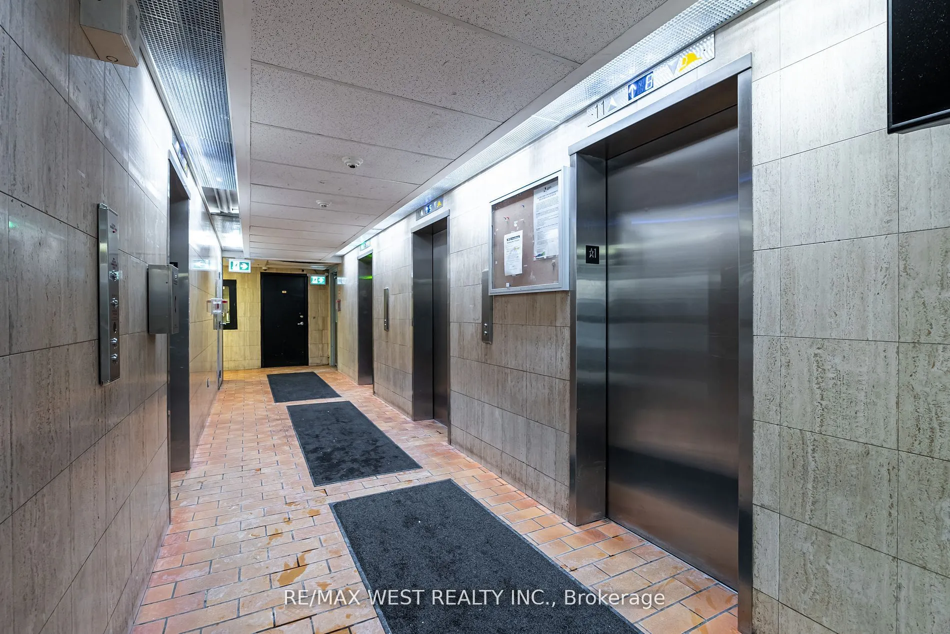 340 Dixon Road, #209