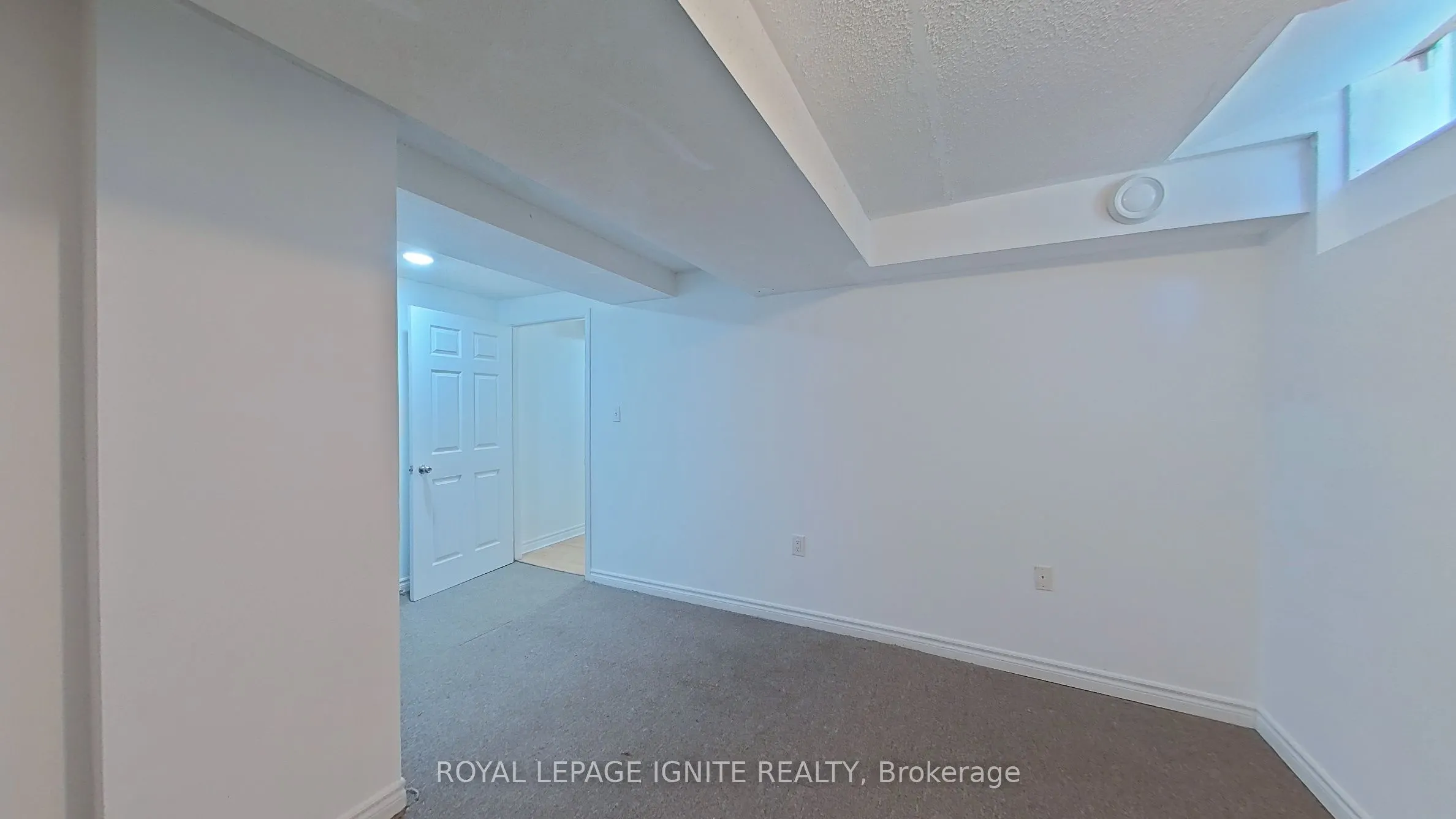 63 Eastbrook Way