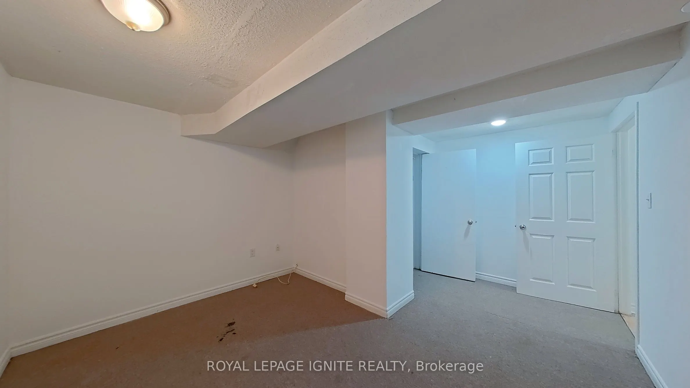 63 Eastbrook Way