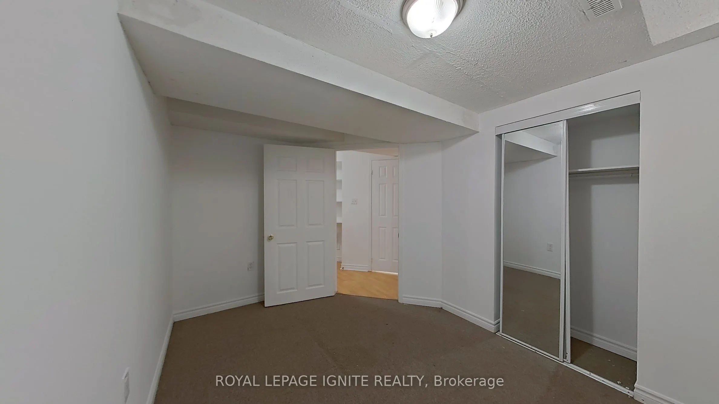 63 Eastbrook Way