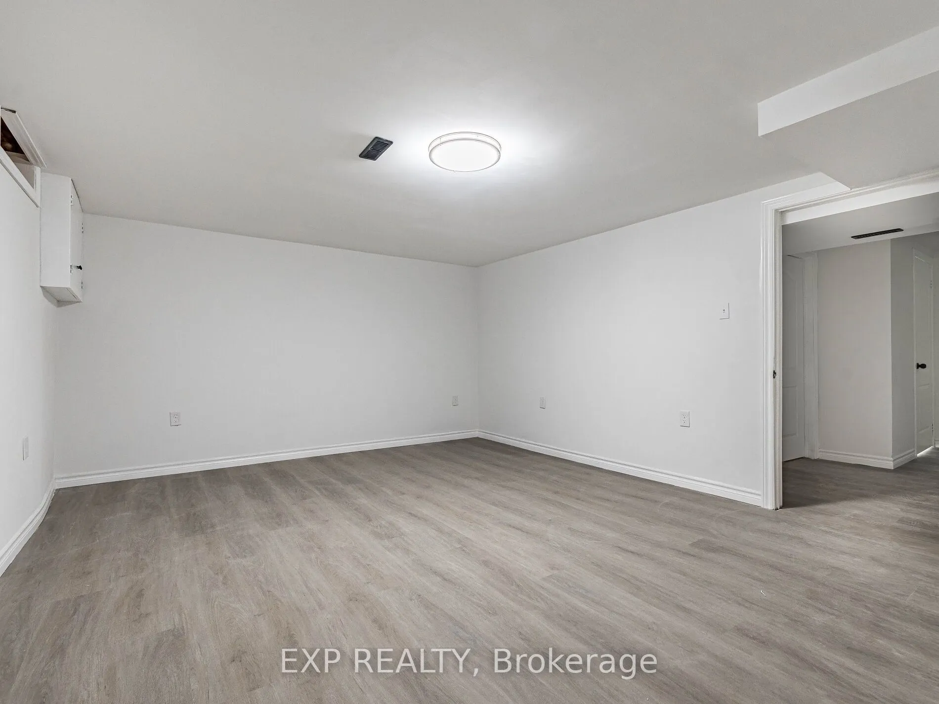 45 Hansen Road N, #122