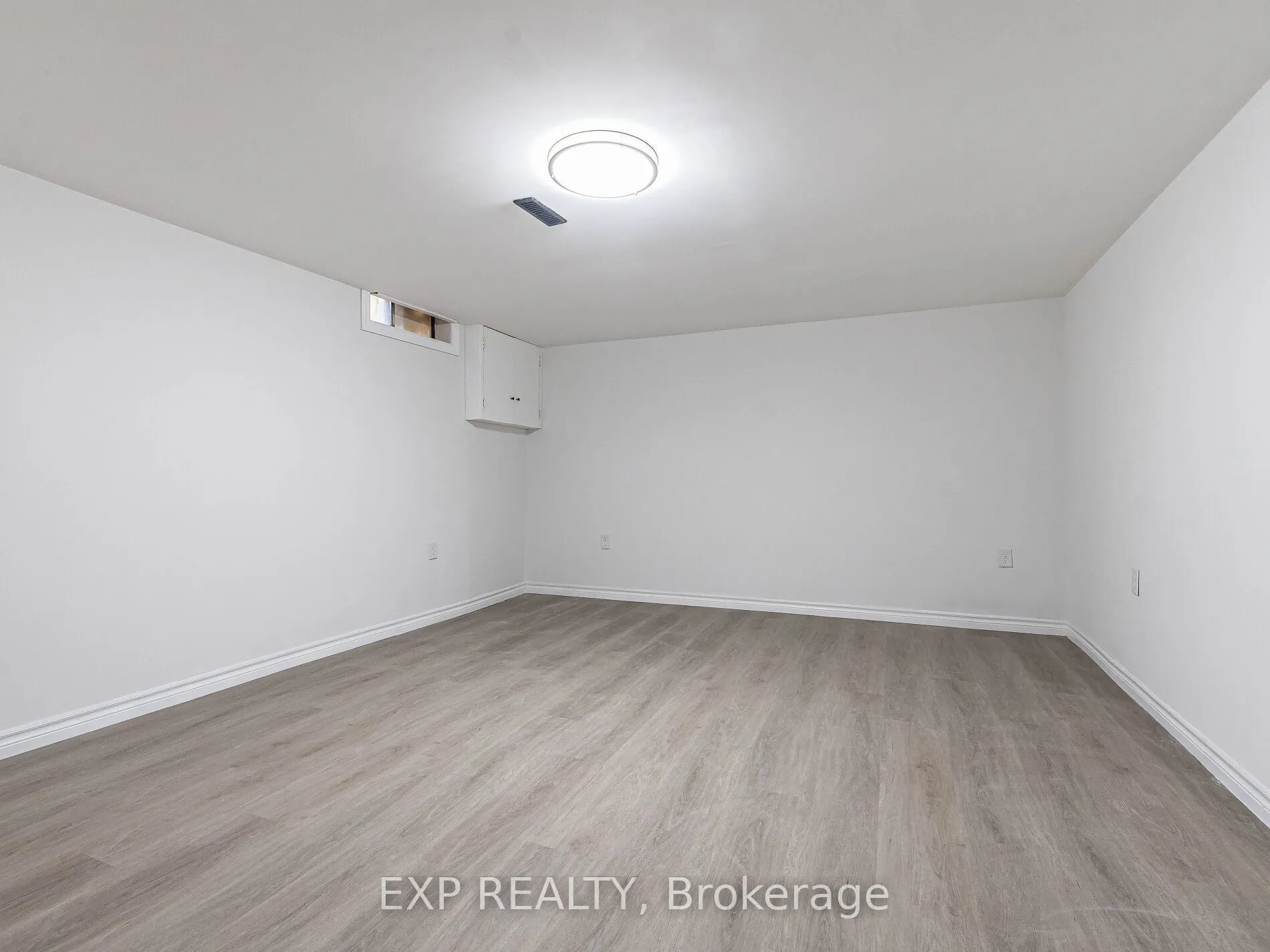 45 Hansen Road N, #122