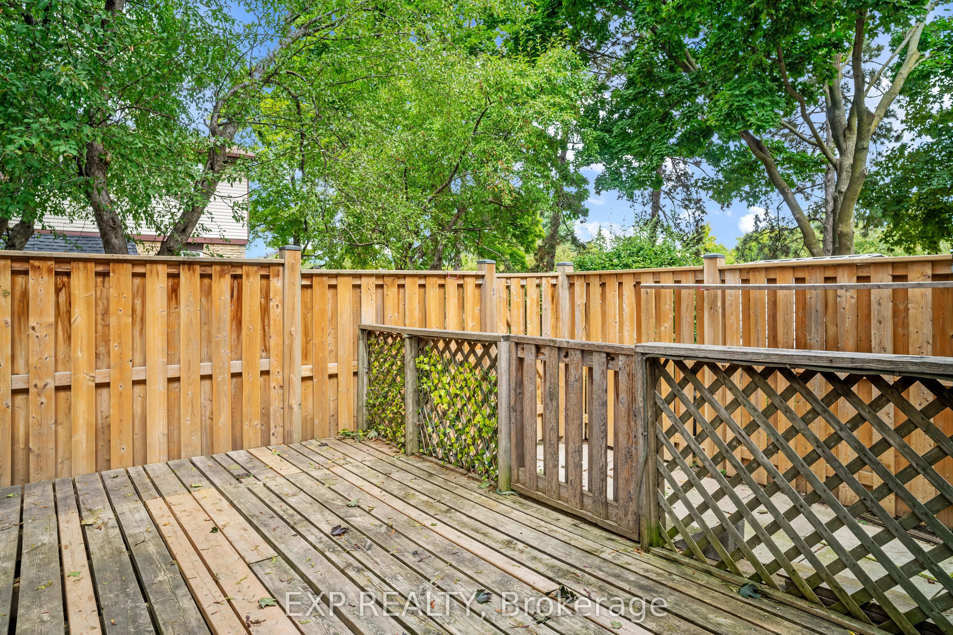 45 Hansen Road N, #122