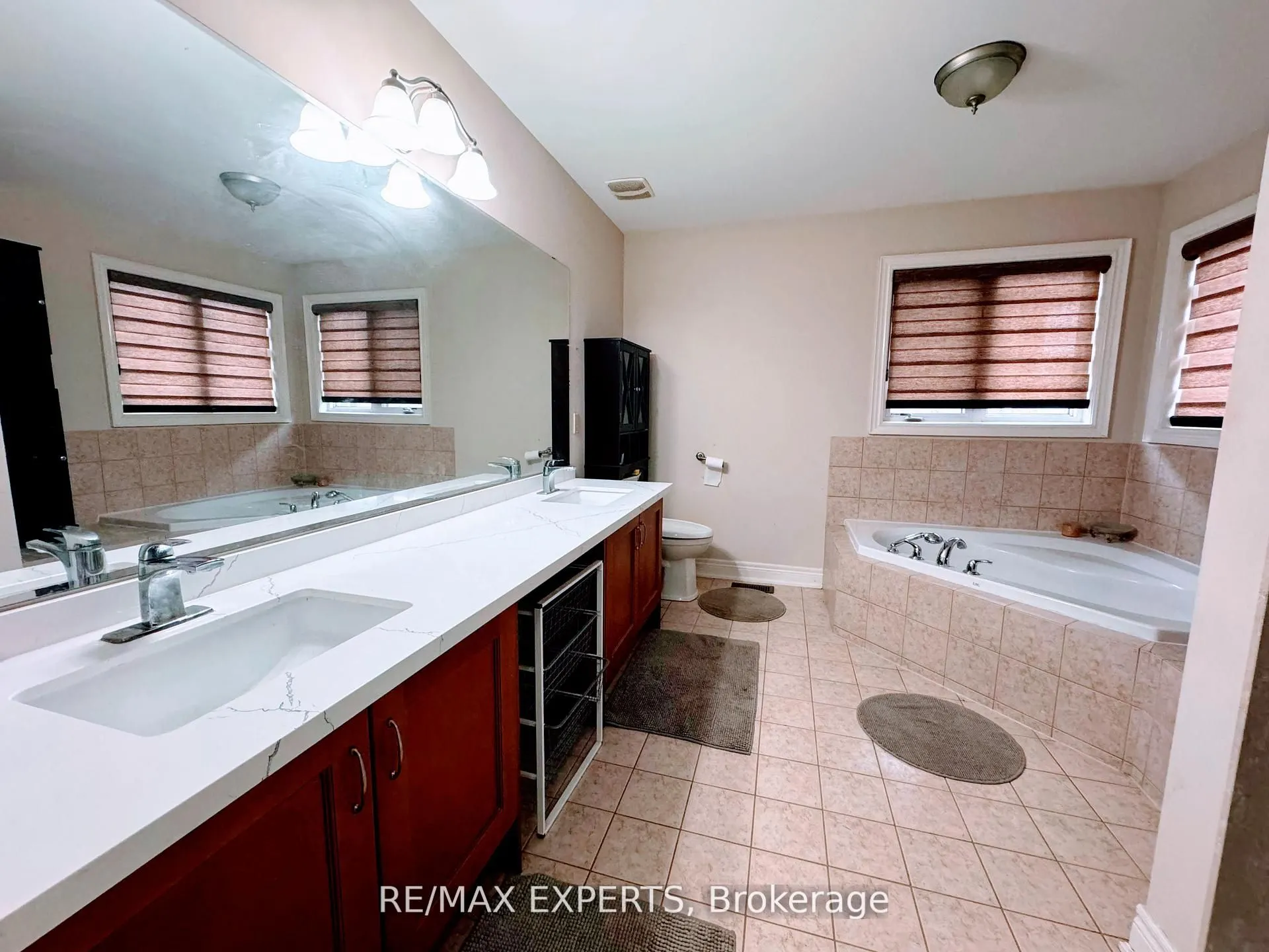 78 Bluffwood Crescent, #UPPER