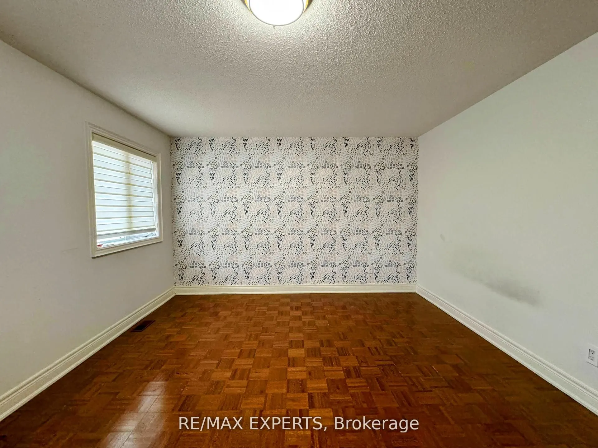 78 Bluffwood Crescent, #UPPER
