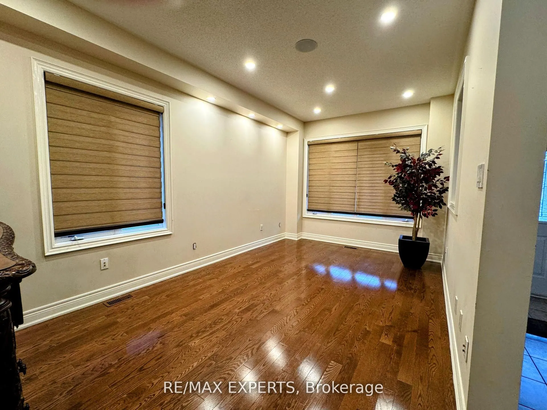 78 Bluffwood Crescent, #UPPER