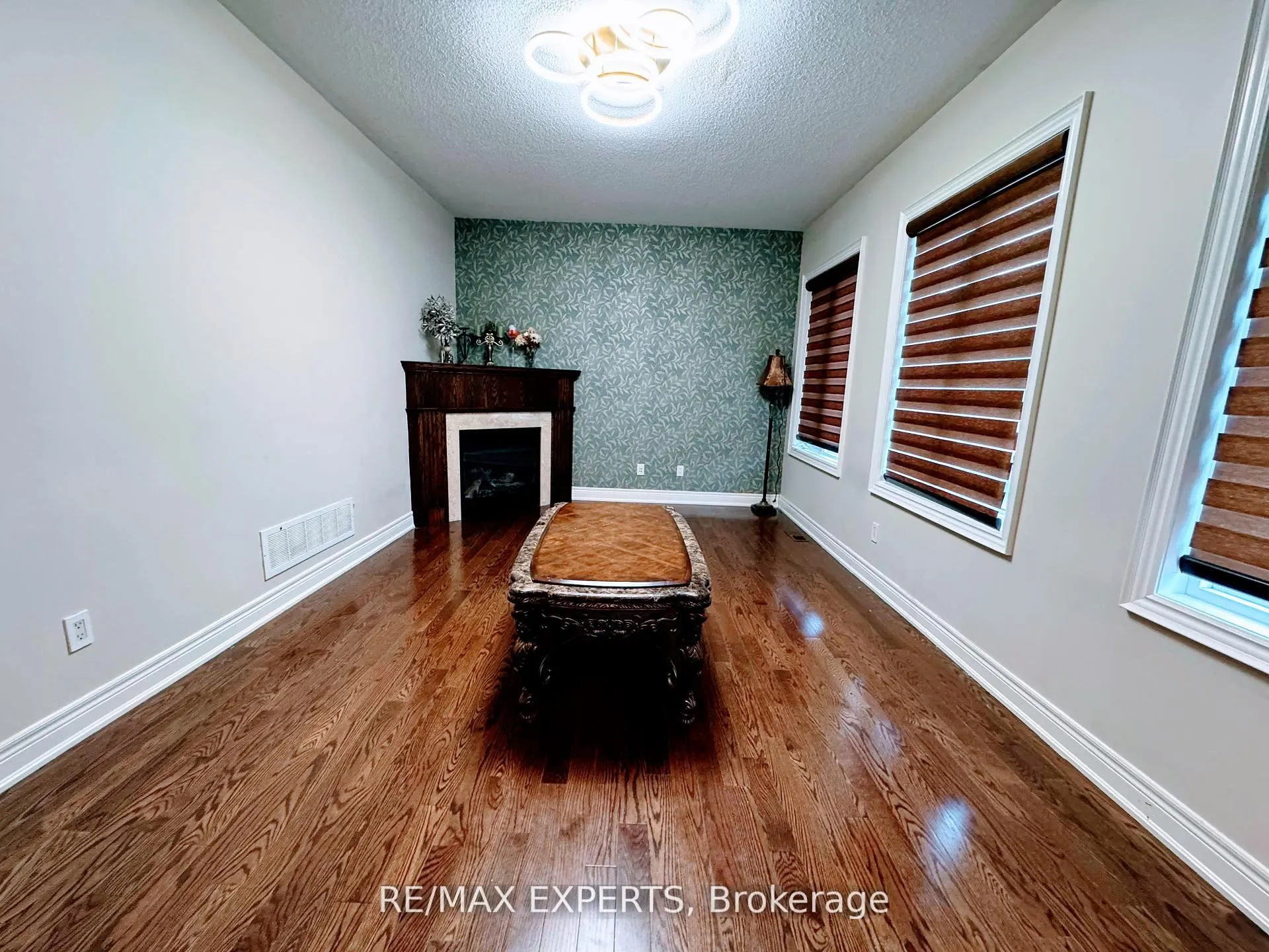 78 Bluffwood Crescent, #UPPER