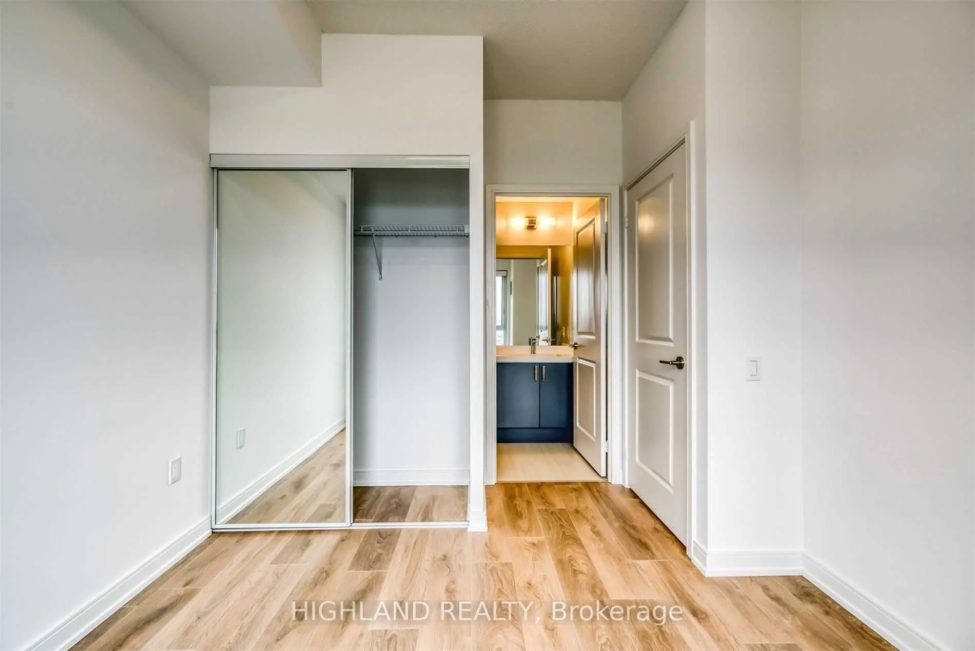8 Nahani Way, #1120
