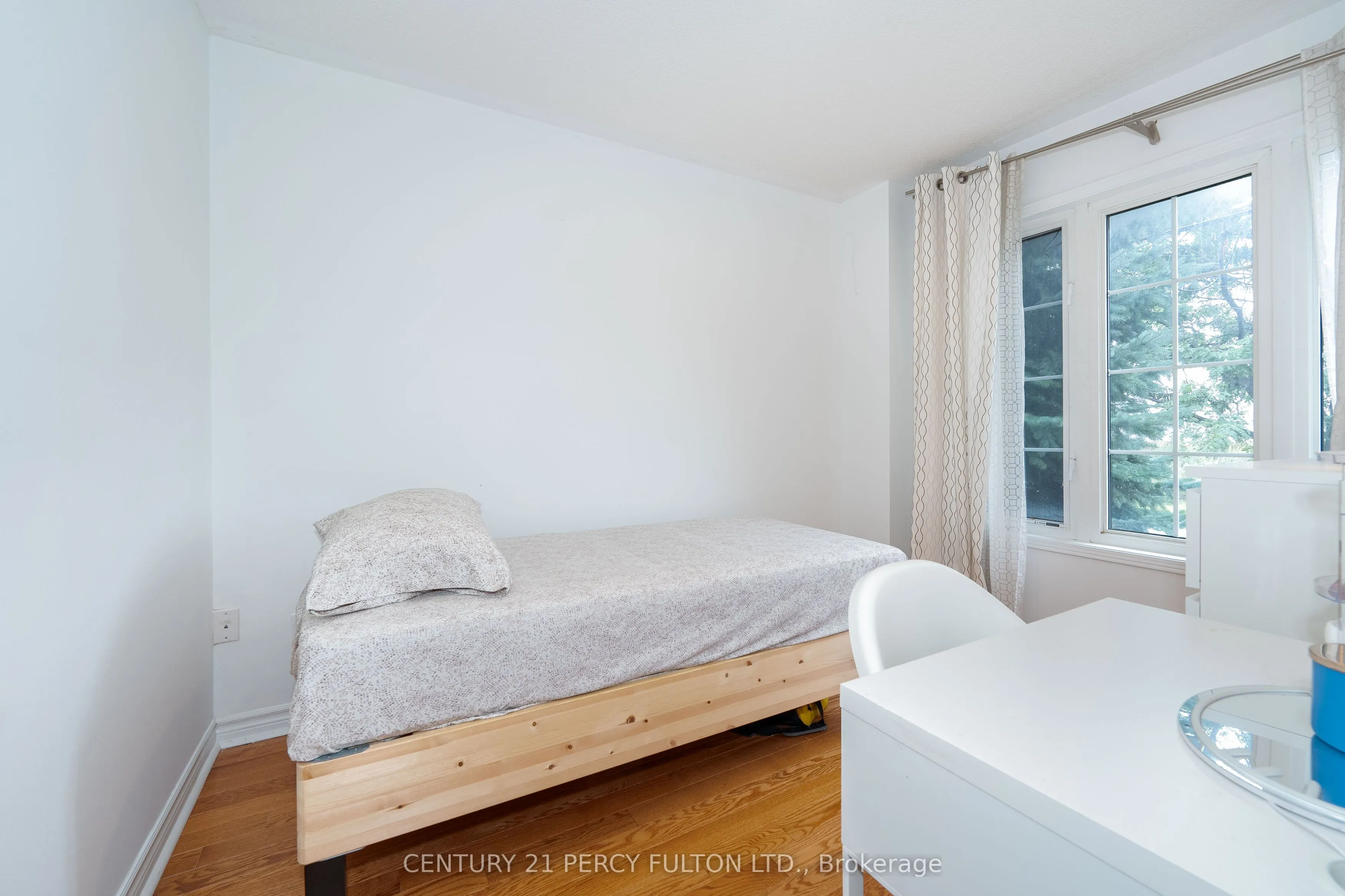 119 Torbarrie Road