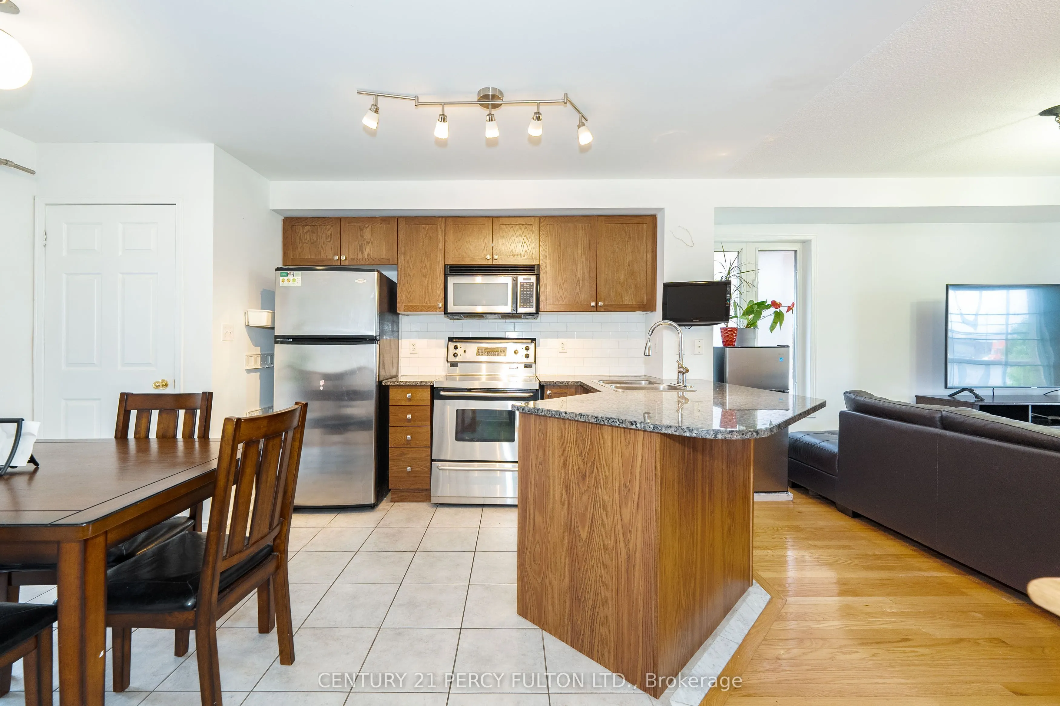 119 Torbarrie Road